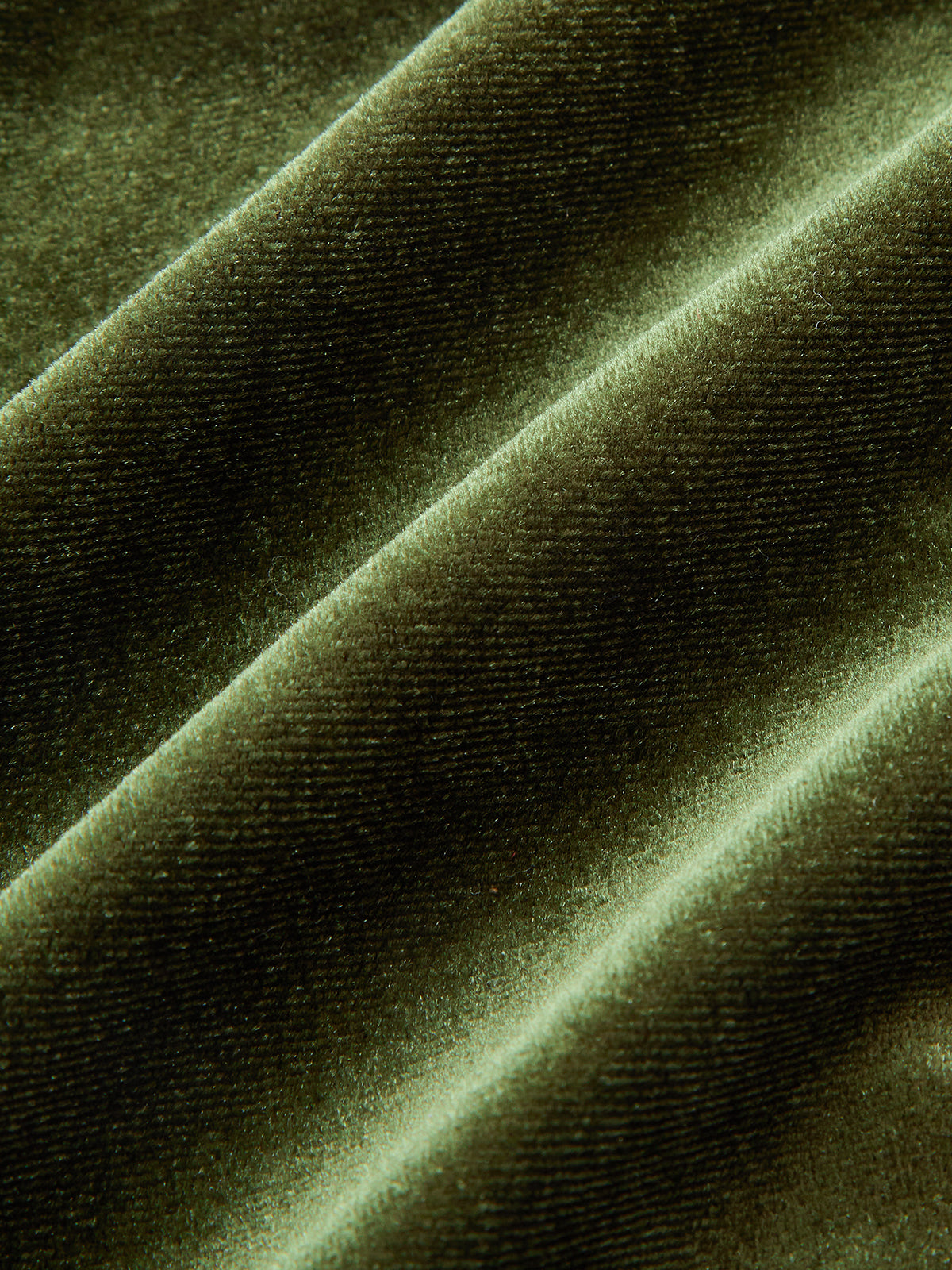 Chemisier à manches longues en velours torsadé avec découpe sur le devant