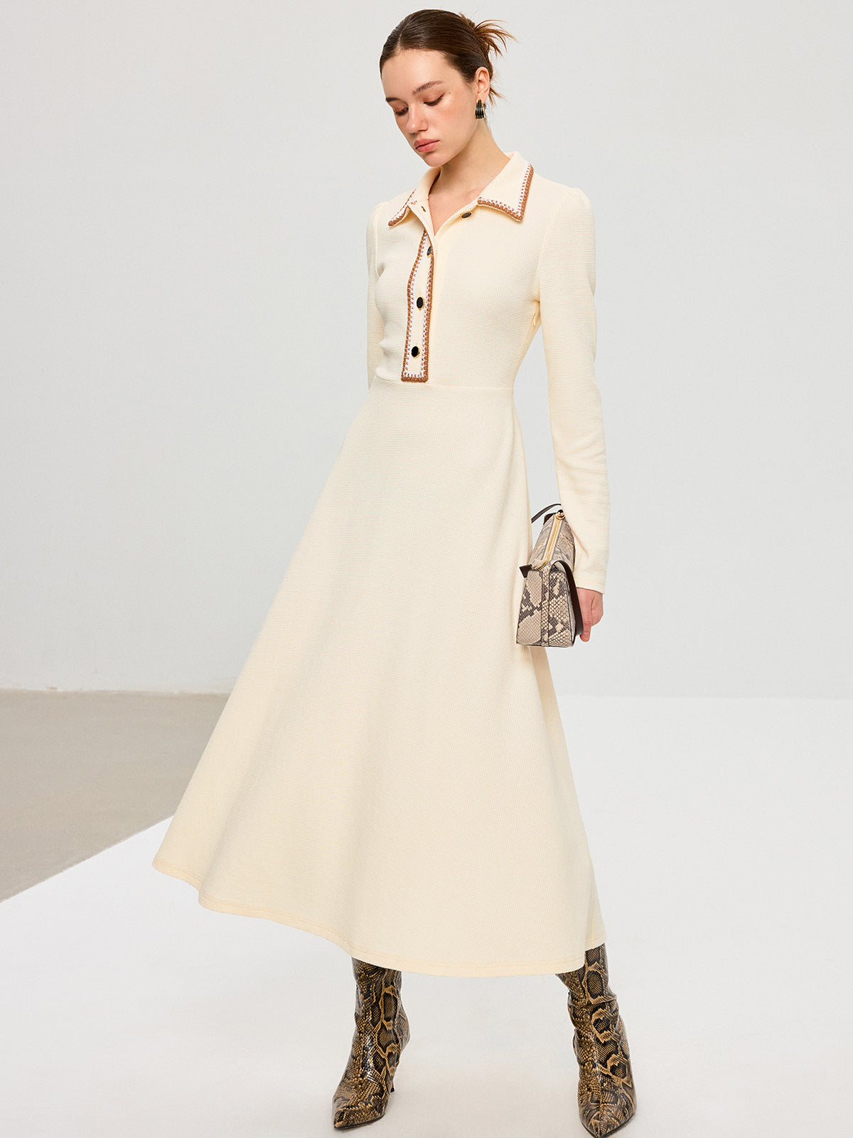 Contrast Trim Collared Midi Dress
