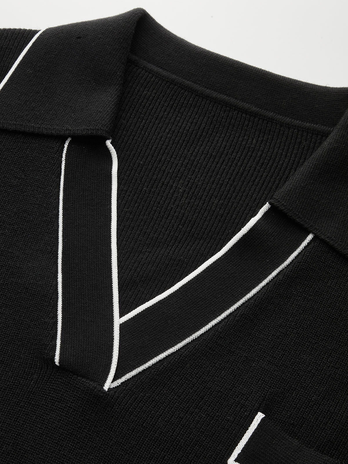 Contrast Trim Polo Knit Top