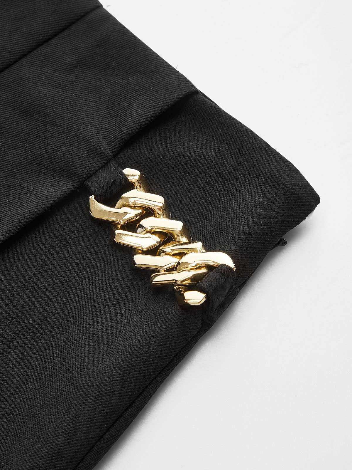 Jupe-culotte plissée avec détail chaîne