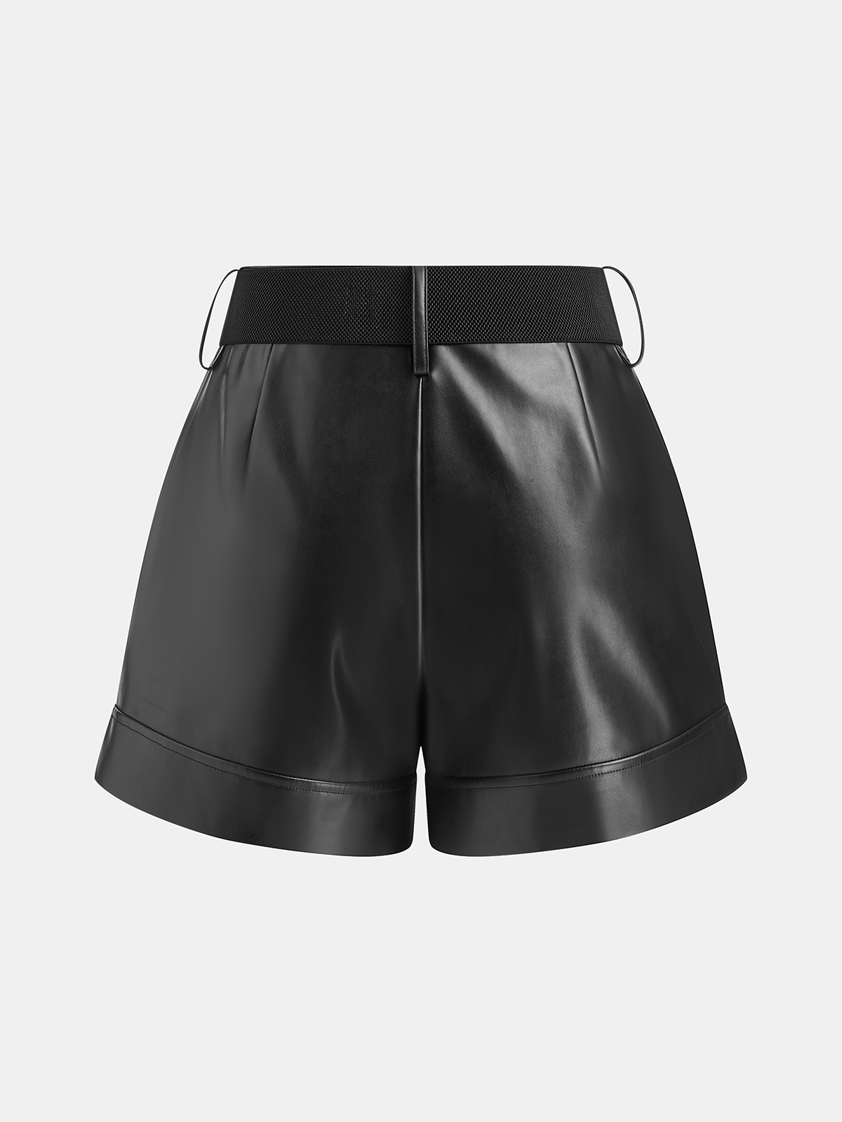 Gürtelshorts aus Kunstleder