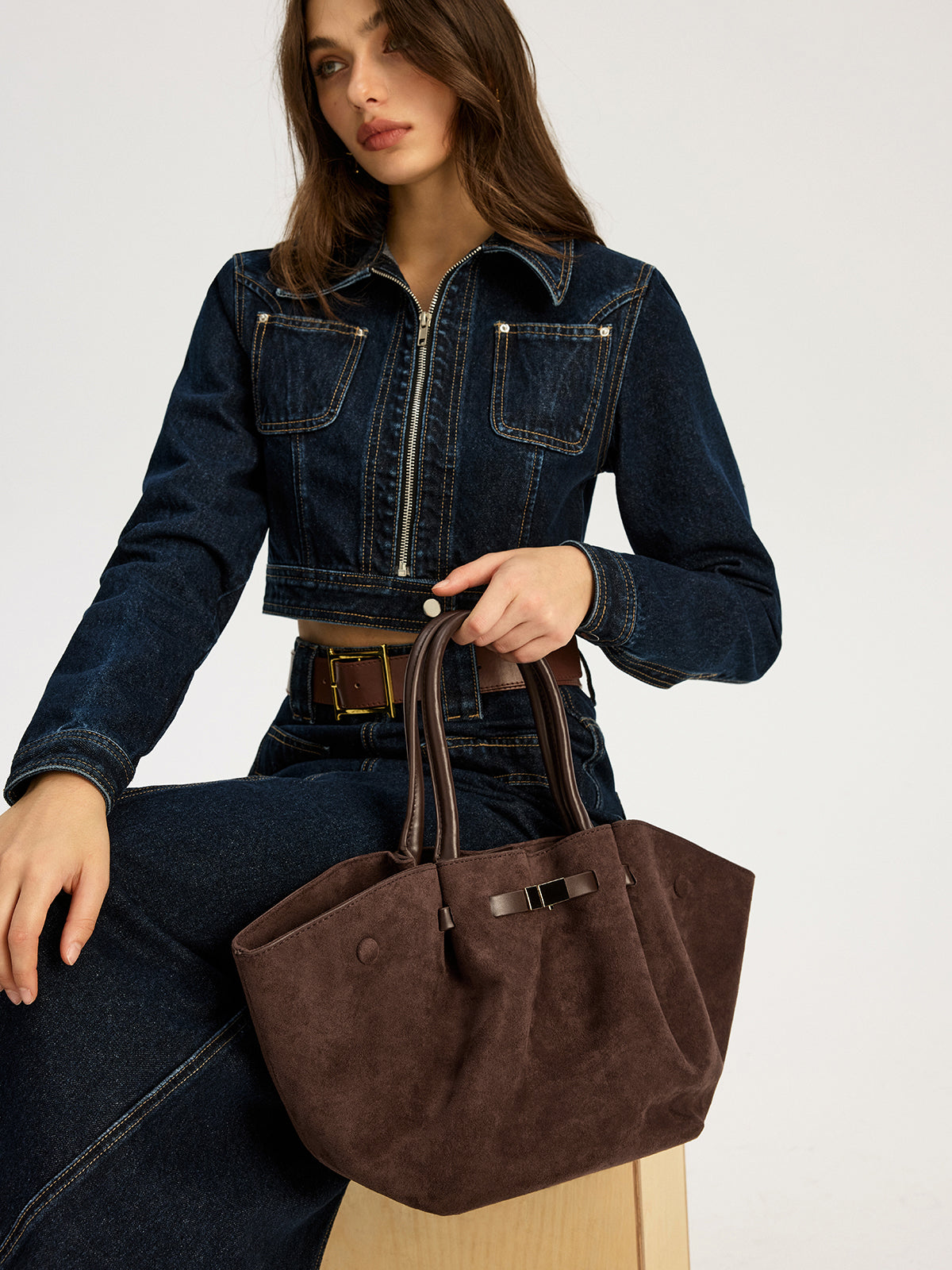 Sac fourre-tout en cuir suédé garni de cuir