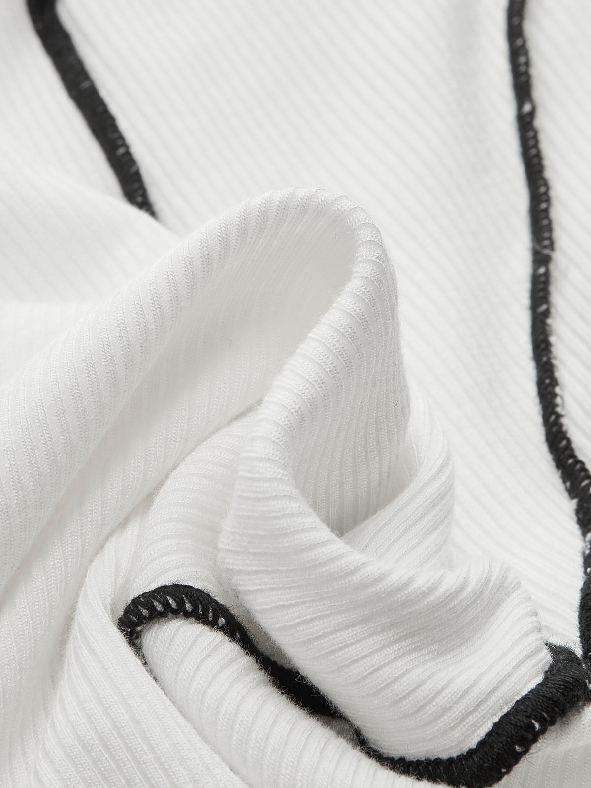 Contrast Stitch Round Neck Long-sleeve Top