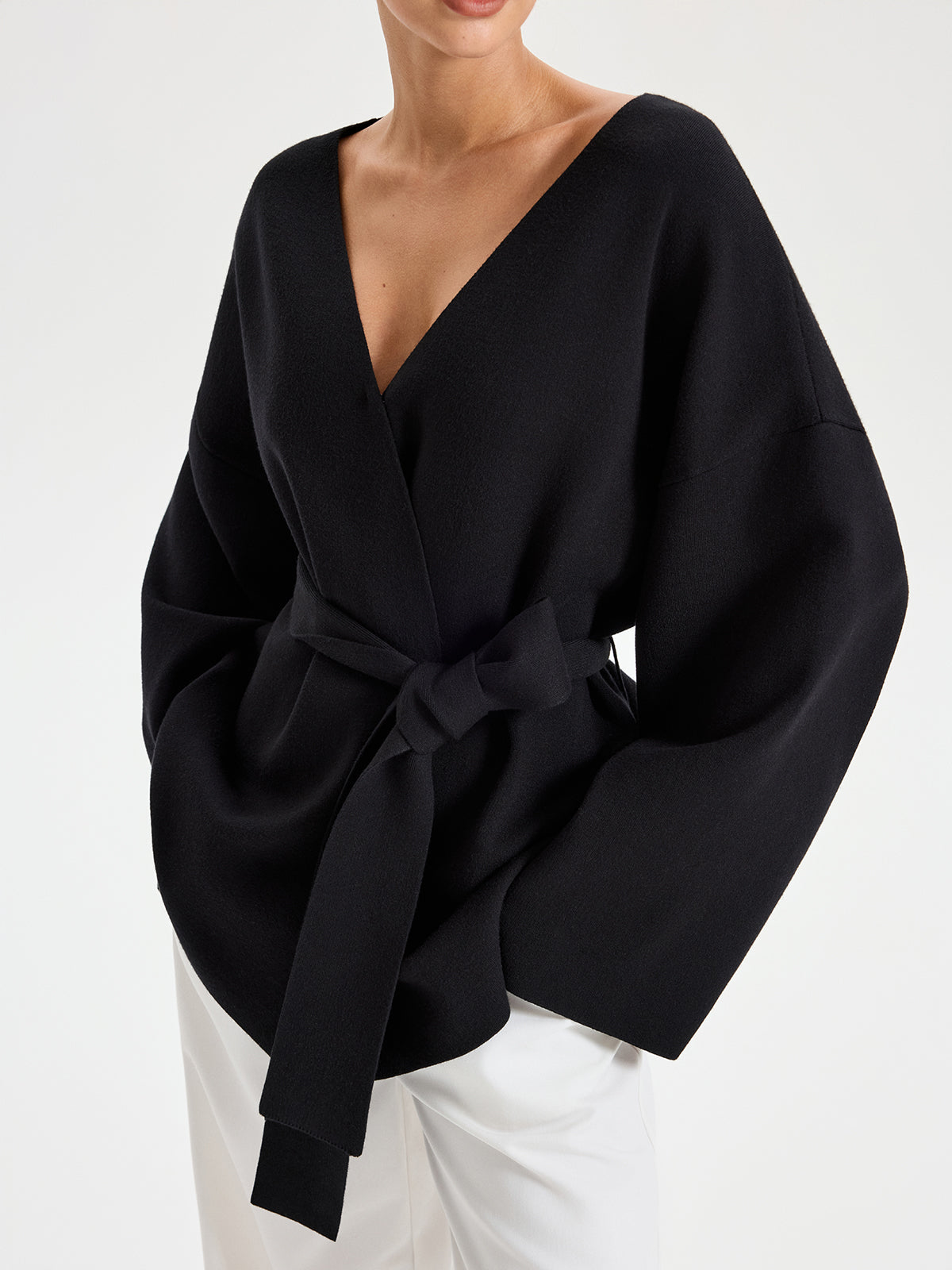 Kimono-Cardigan mit Gürtel und V-Ausschnitt