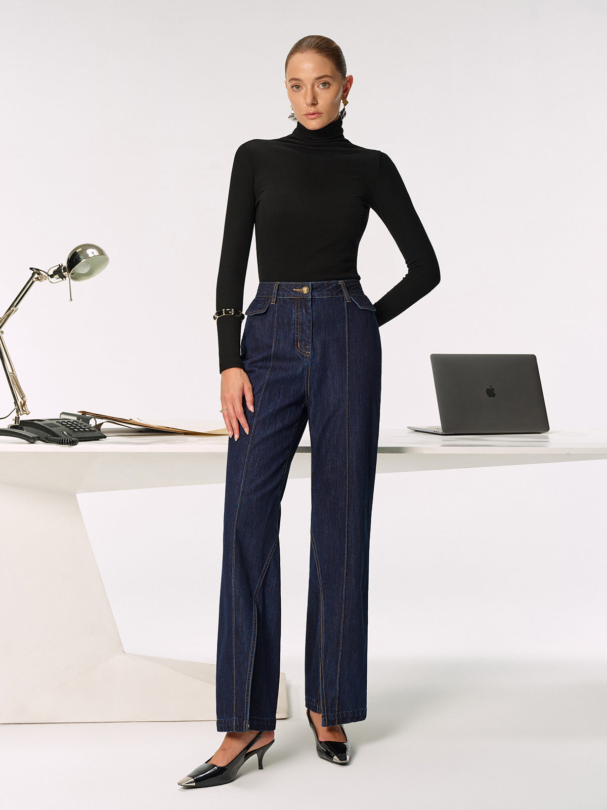 Jean en jean fendu taille mi-haute