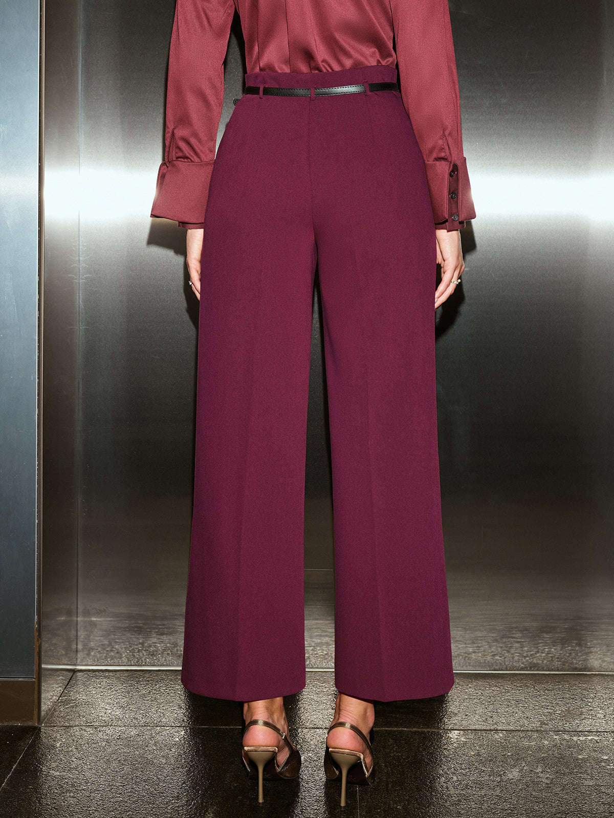 Pantalon large court ceinturé