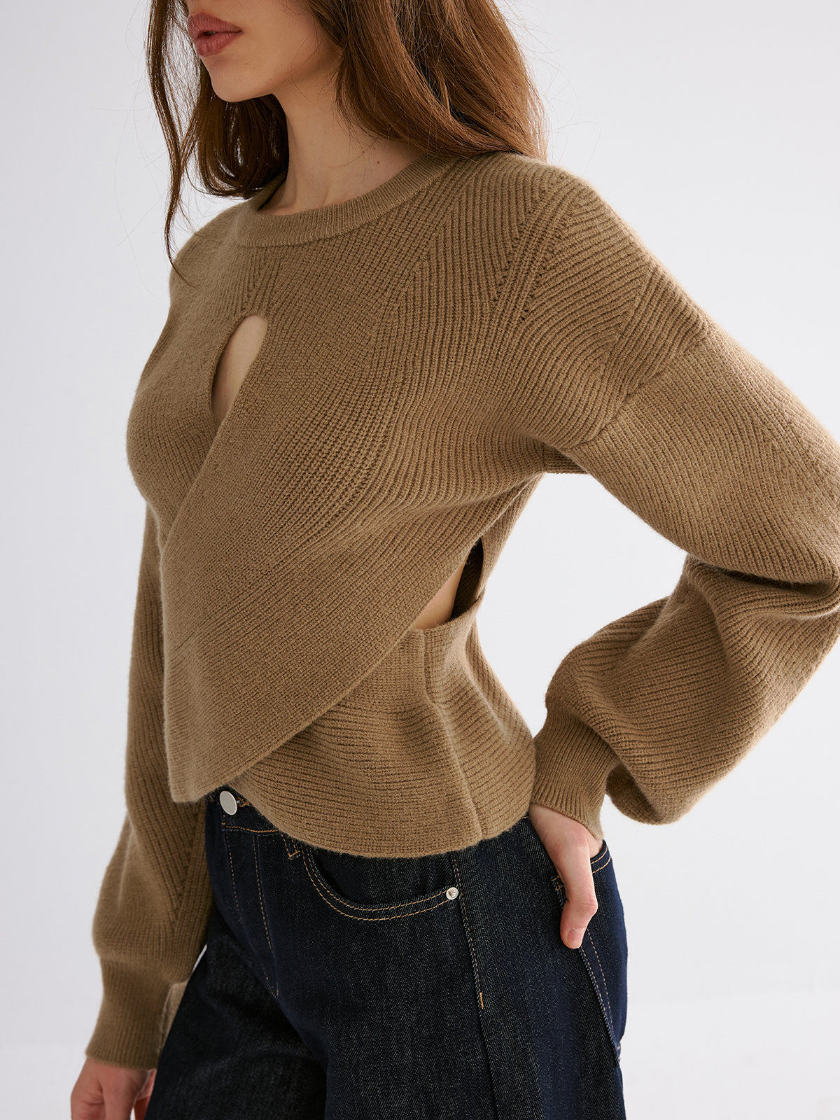 Cut-out Asymmetrical-Hem Sweater