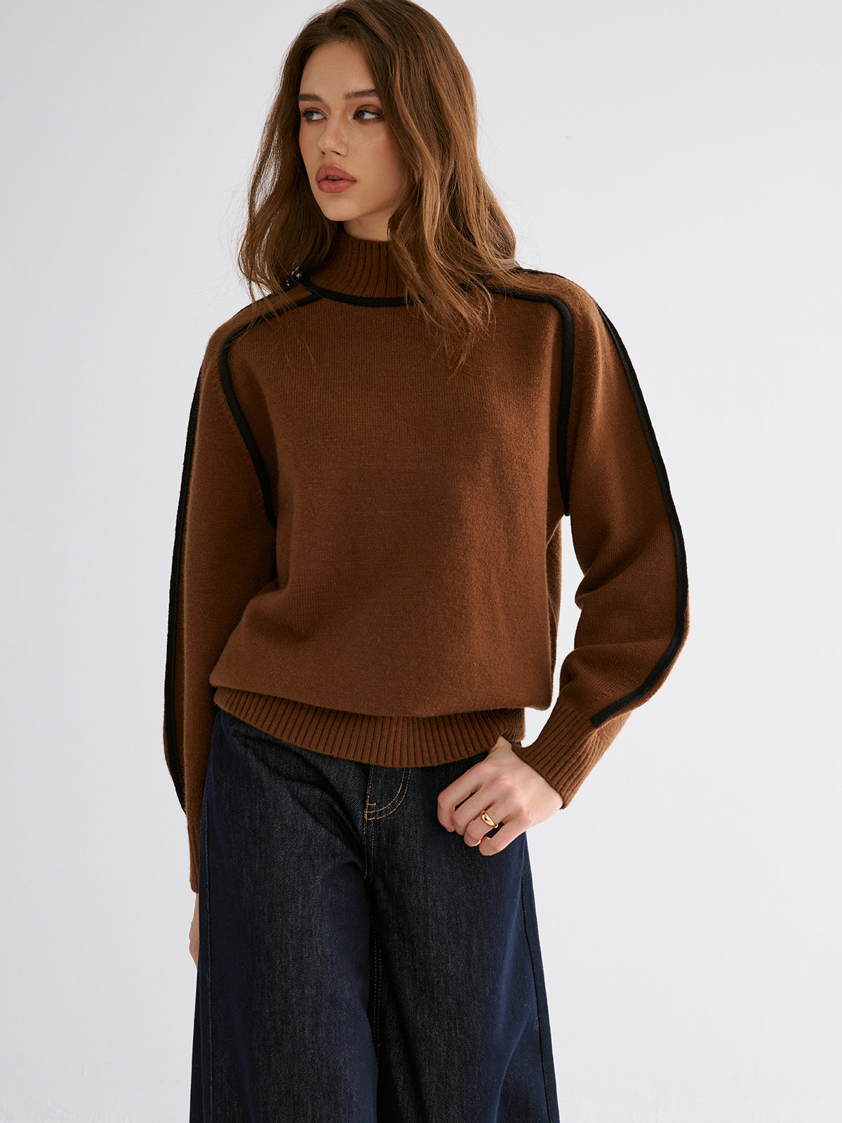 Knit Contrast Binding High Neck Sweater