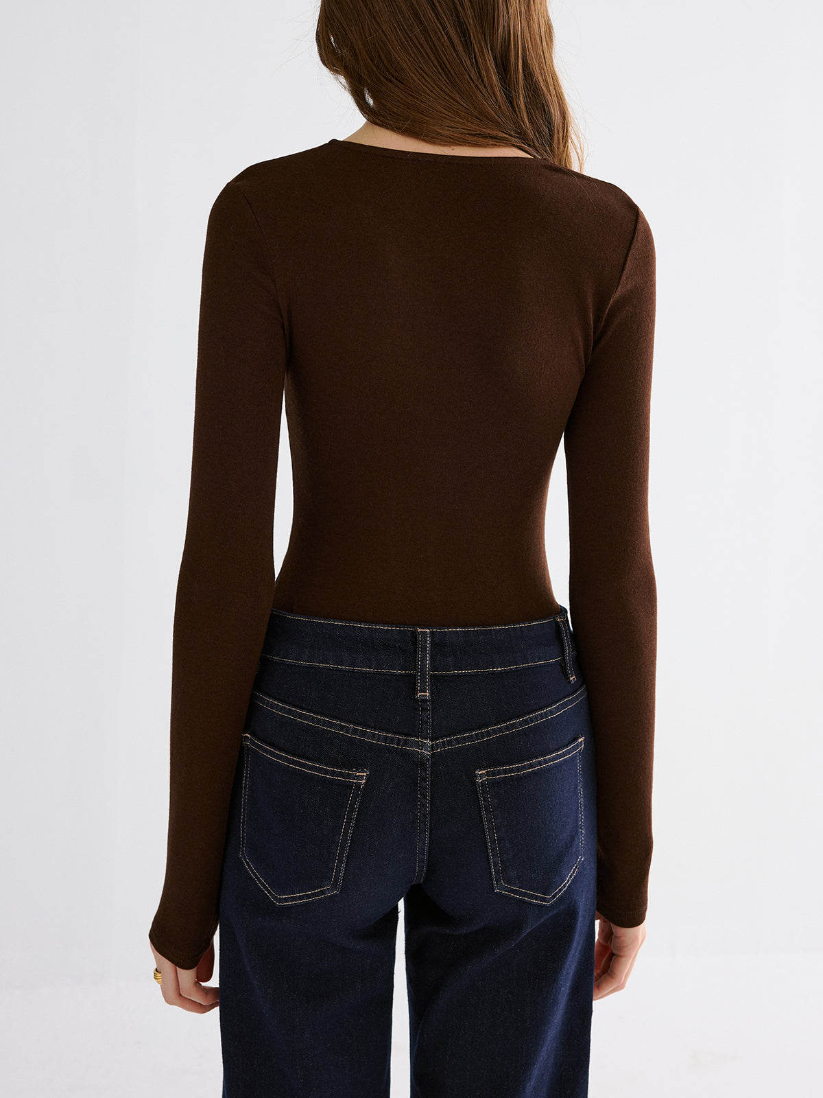 Minimal Zipper V-neck Long Sleeve Top
