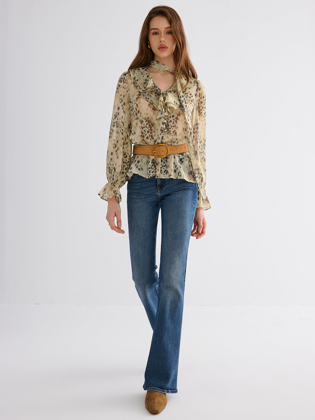 Halbtransparente Rüschenbluse mit Leopardenmuster