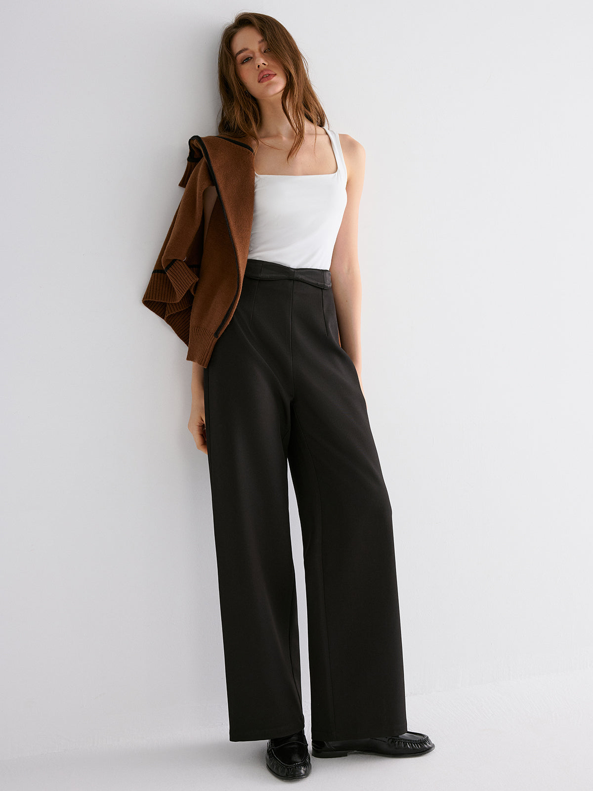 High-Waist-Hose mit weitem Bein