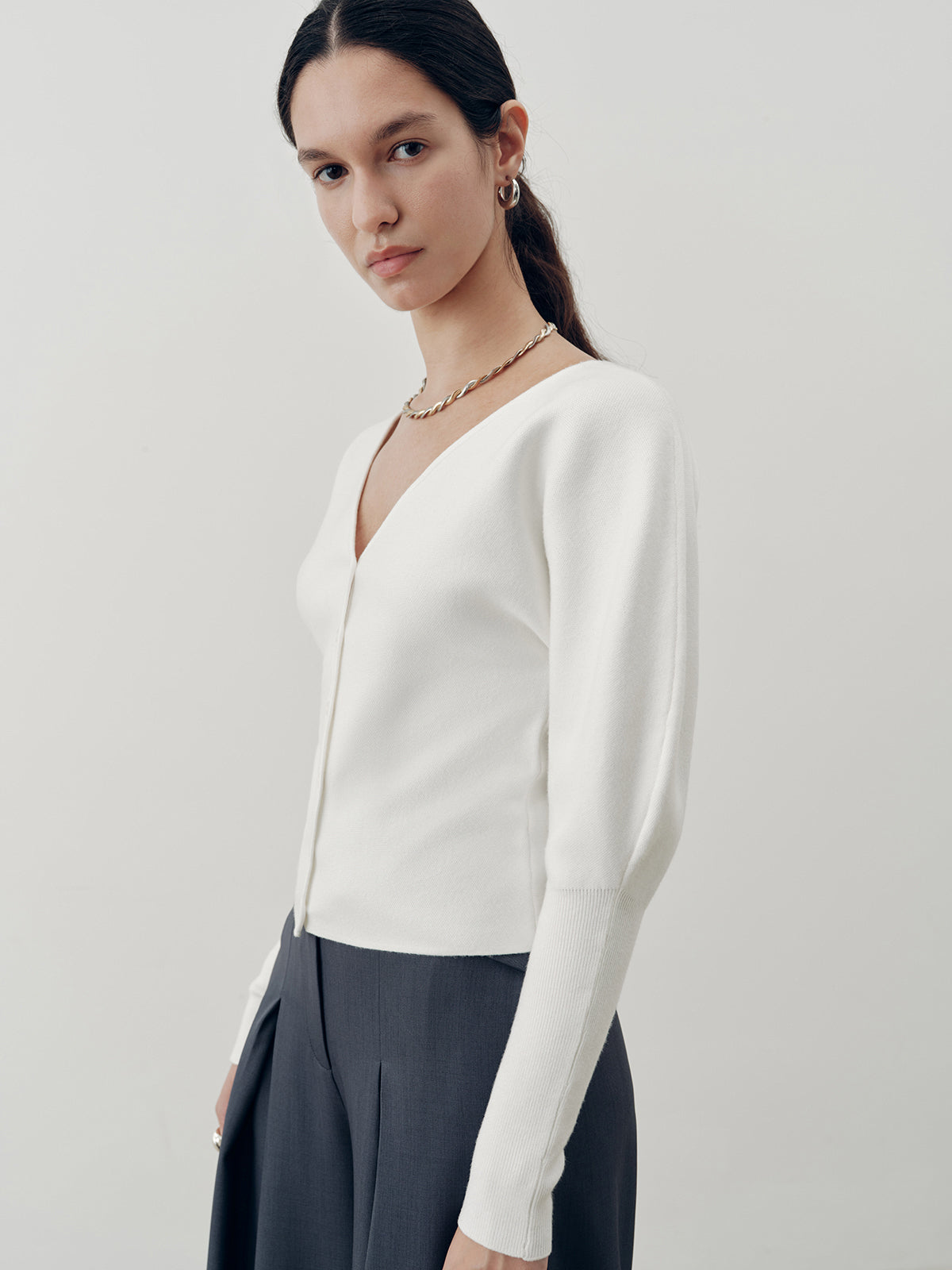 V-Neck Leg-Of-Mutton Sleeve Cardigan