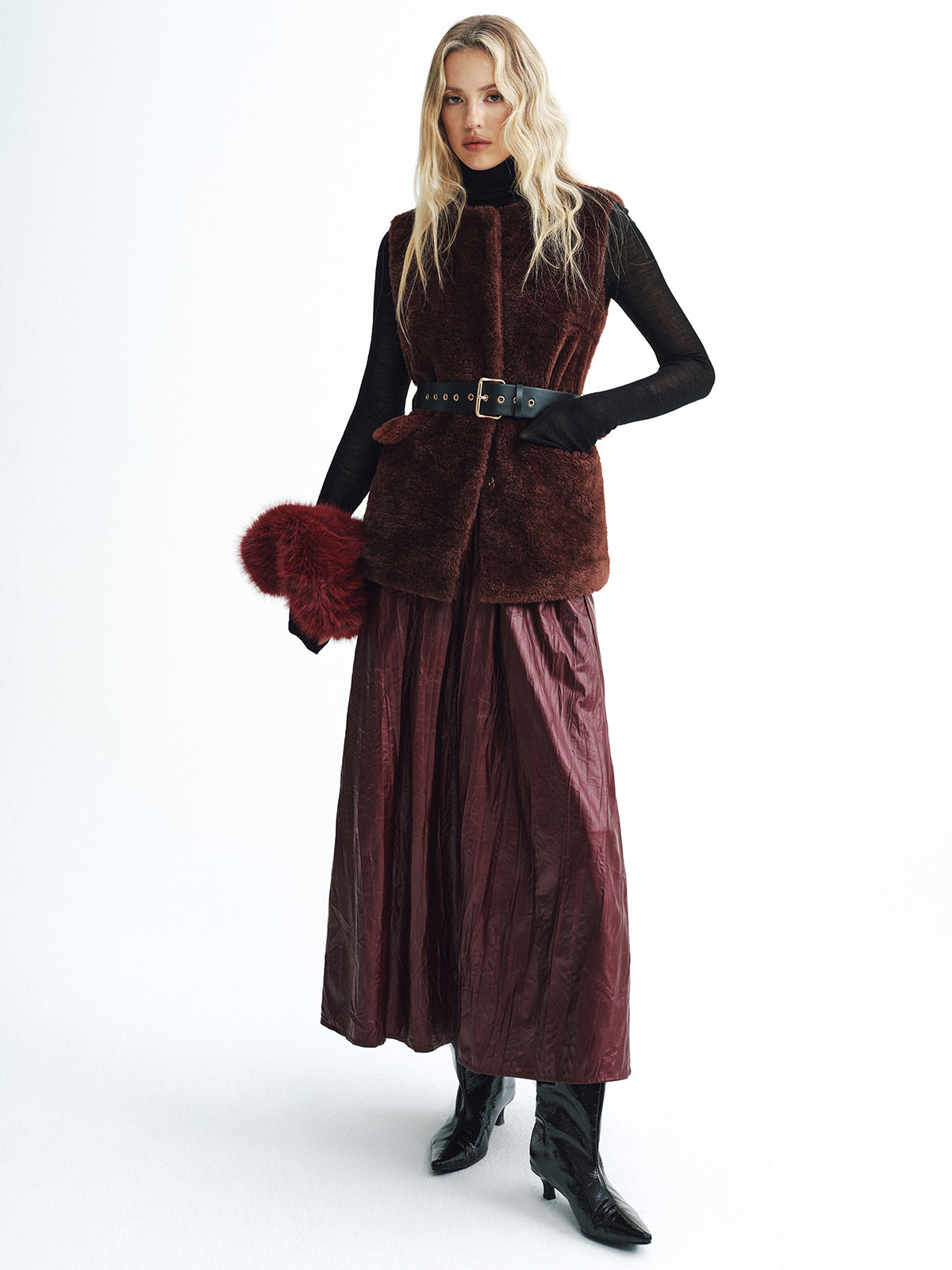 Gilet ceinturé en fausse fourrure