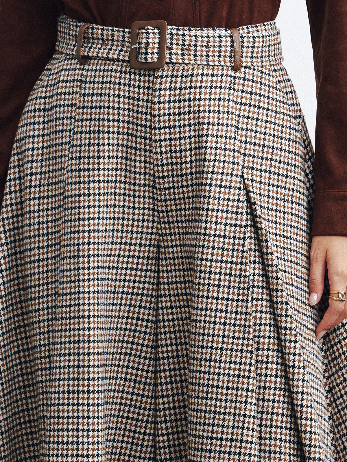 High-Waist Hose mit Gürtel und Hahnentrittmuster mit weitem Bein