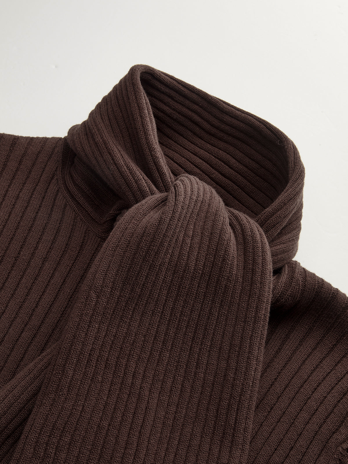 Top mit geripptem Strickschaldetail und körpernahem Schnitt