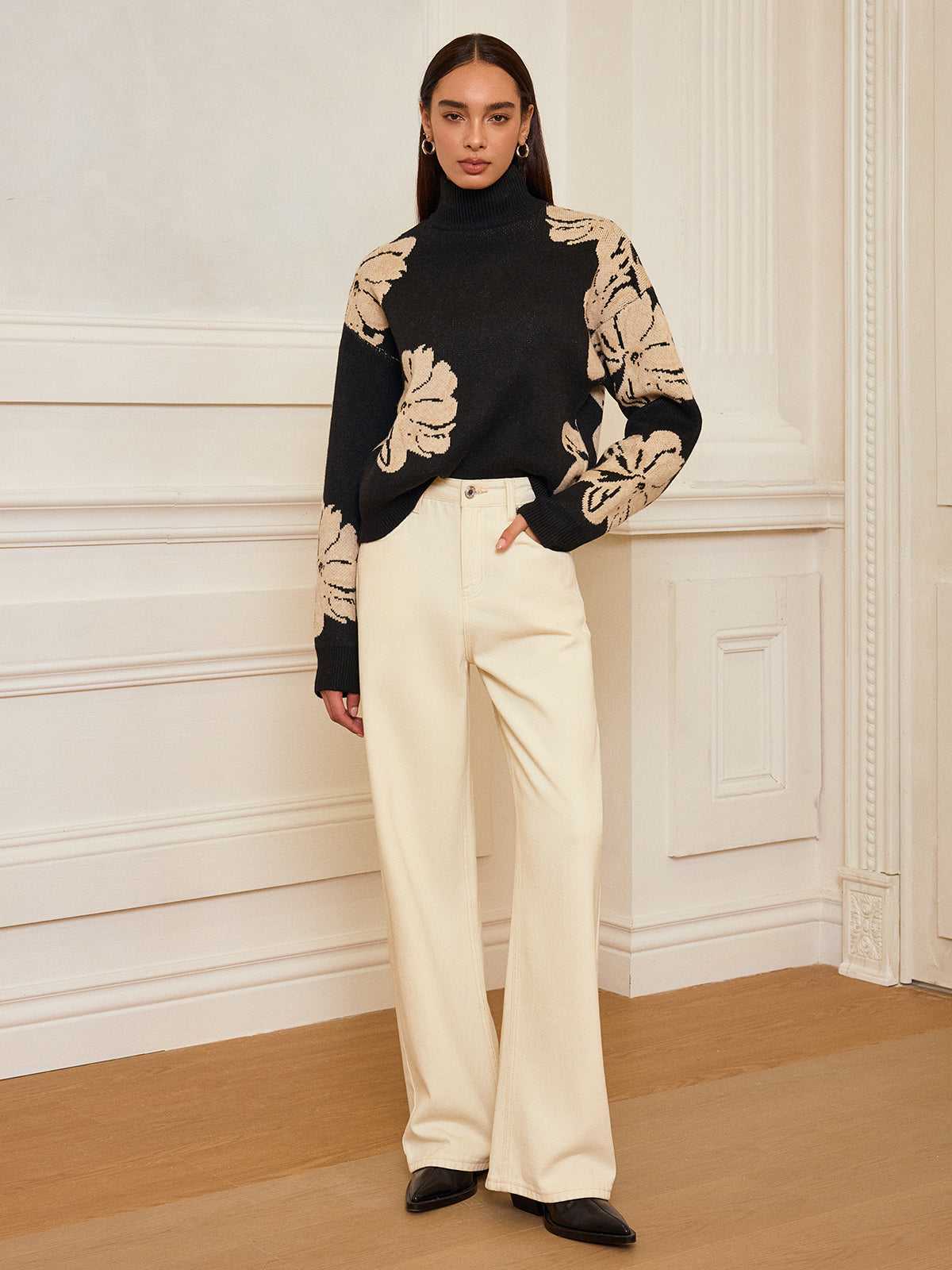 Floral Turtleneck Knit Top