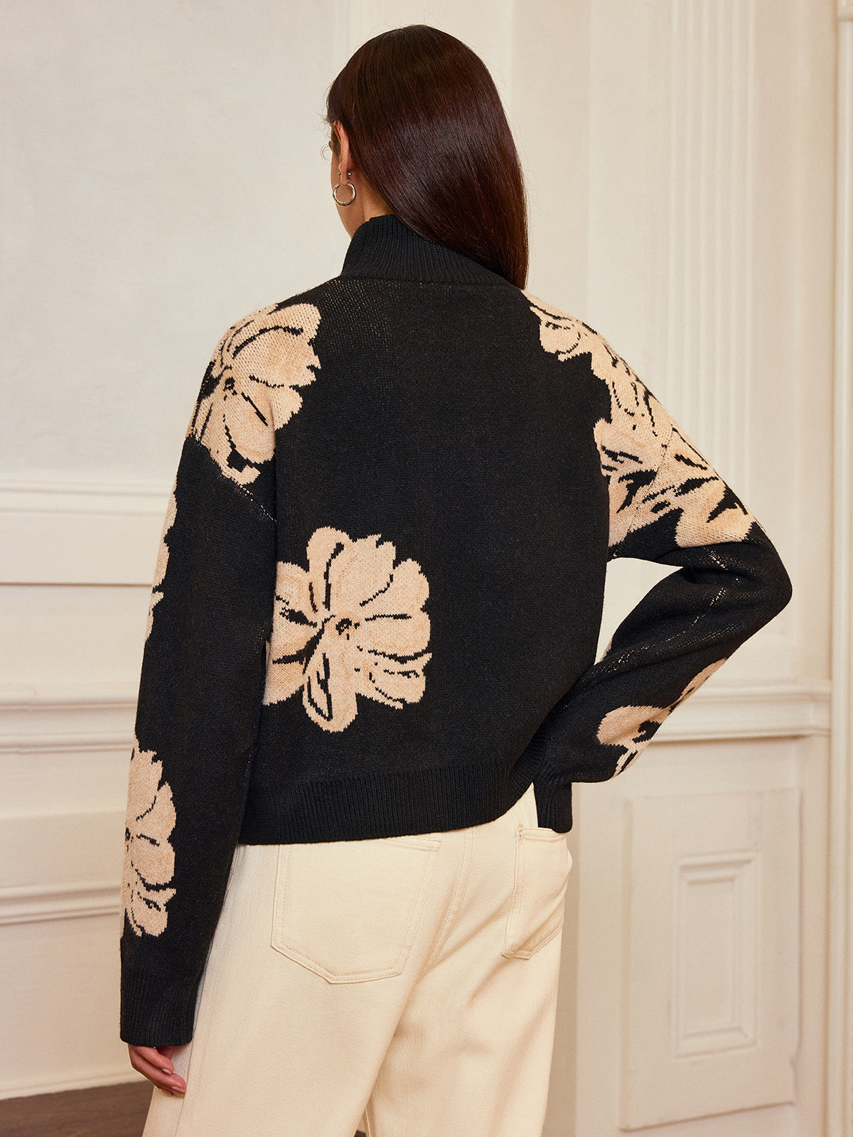 Floral Turtleneck Knit Top