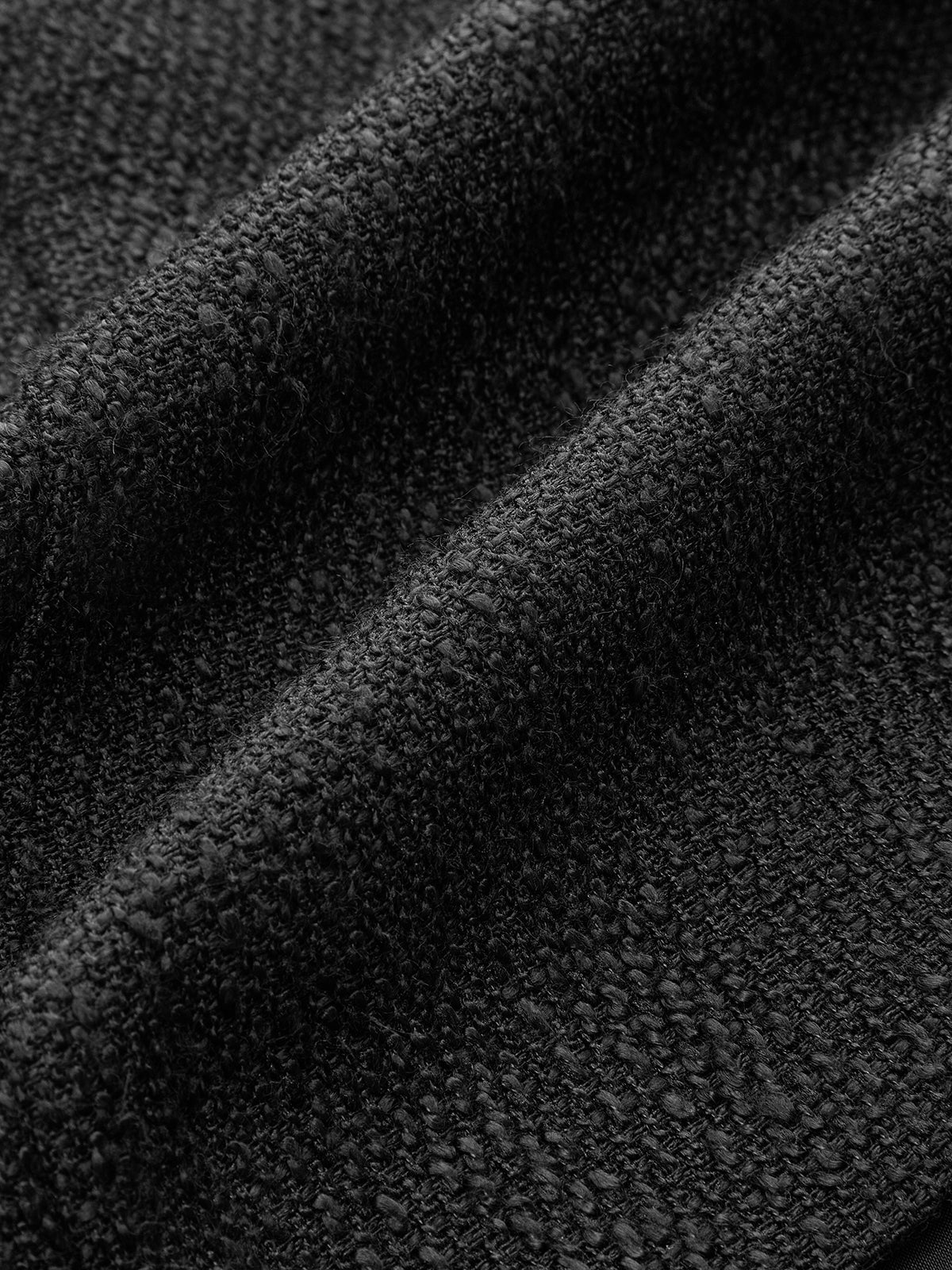 Robe mini boutonnée sans manches en tweed