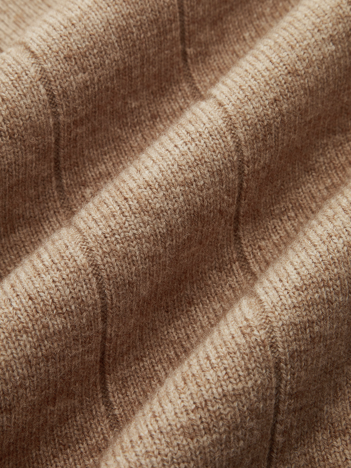 Ensemble pull à grosses côtes douces à coutures apparentes et pantalon ample