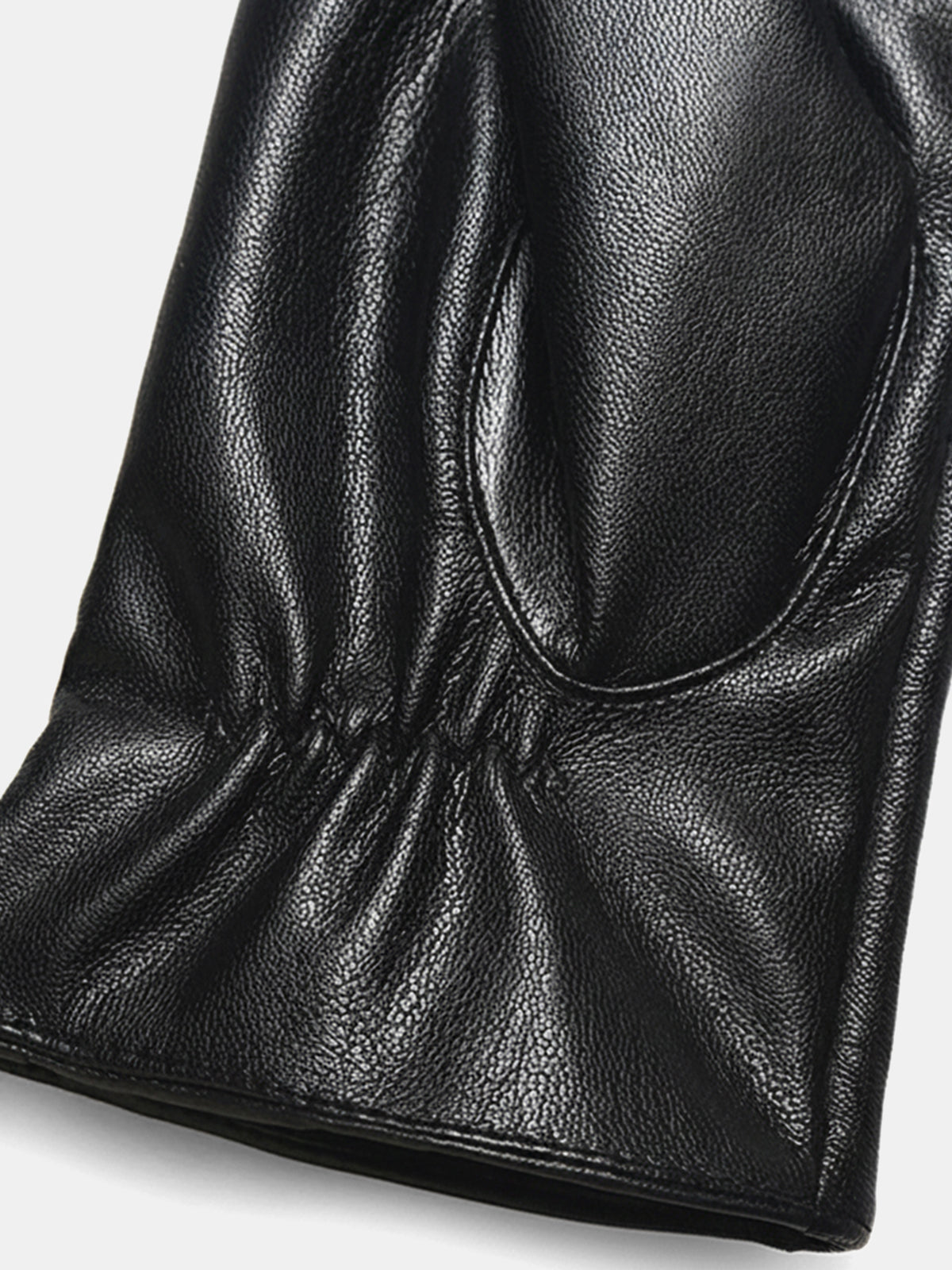 Gants en similicuir avec détails surpiqués
