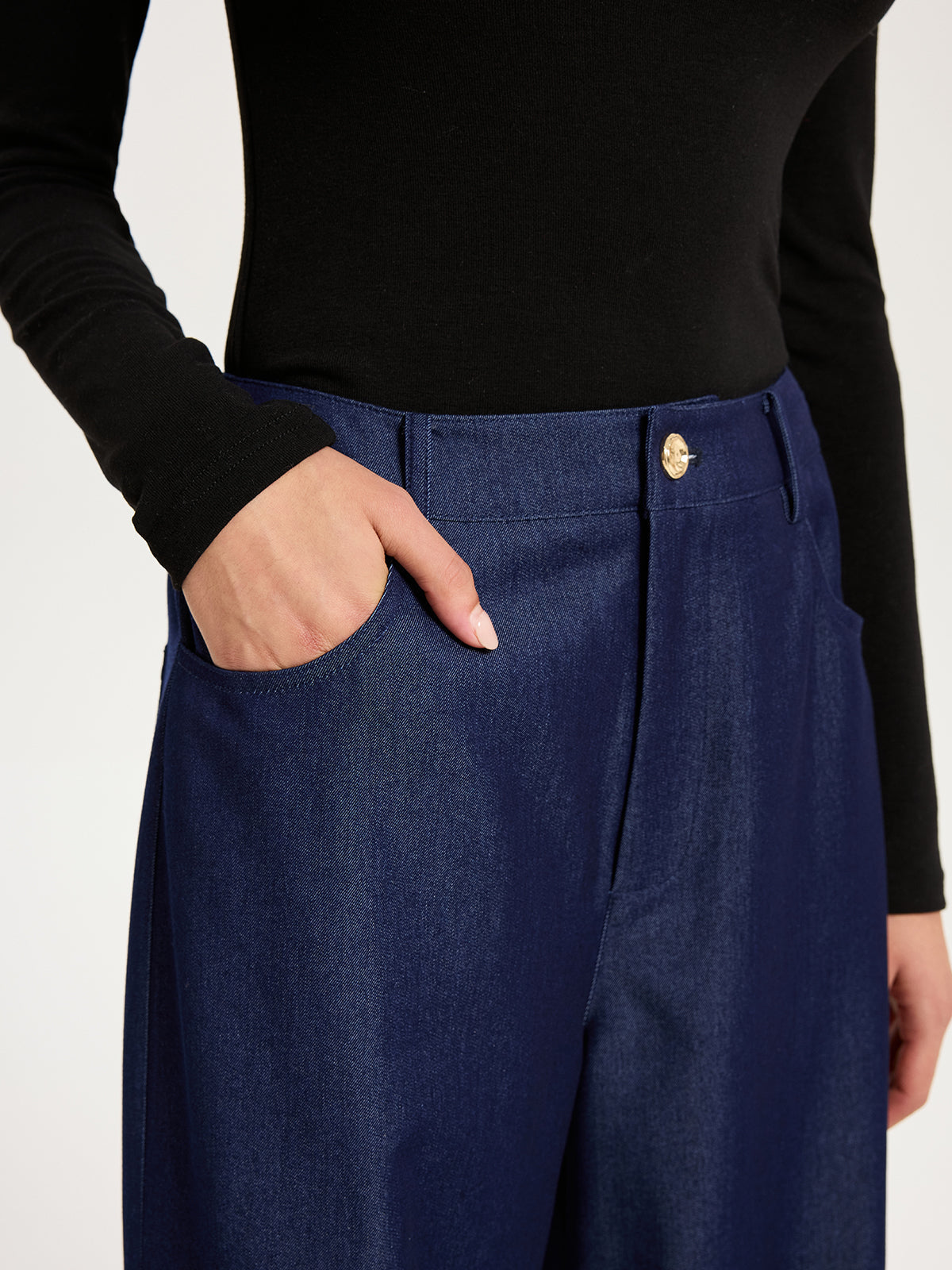 Pantalon en faux denim taille haute et jambes larges