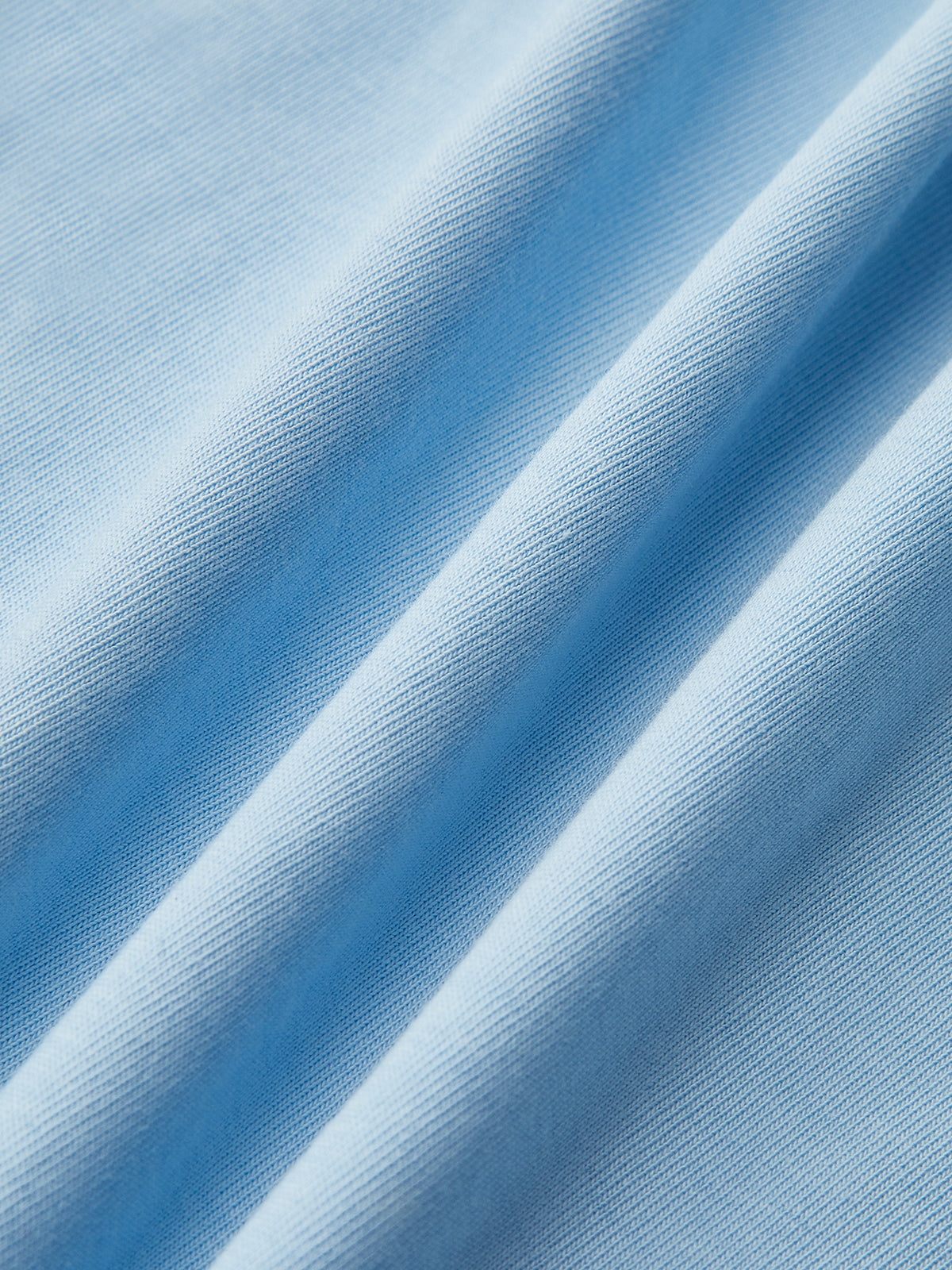 Robe longue ajustée sans manches drapée