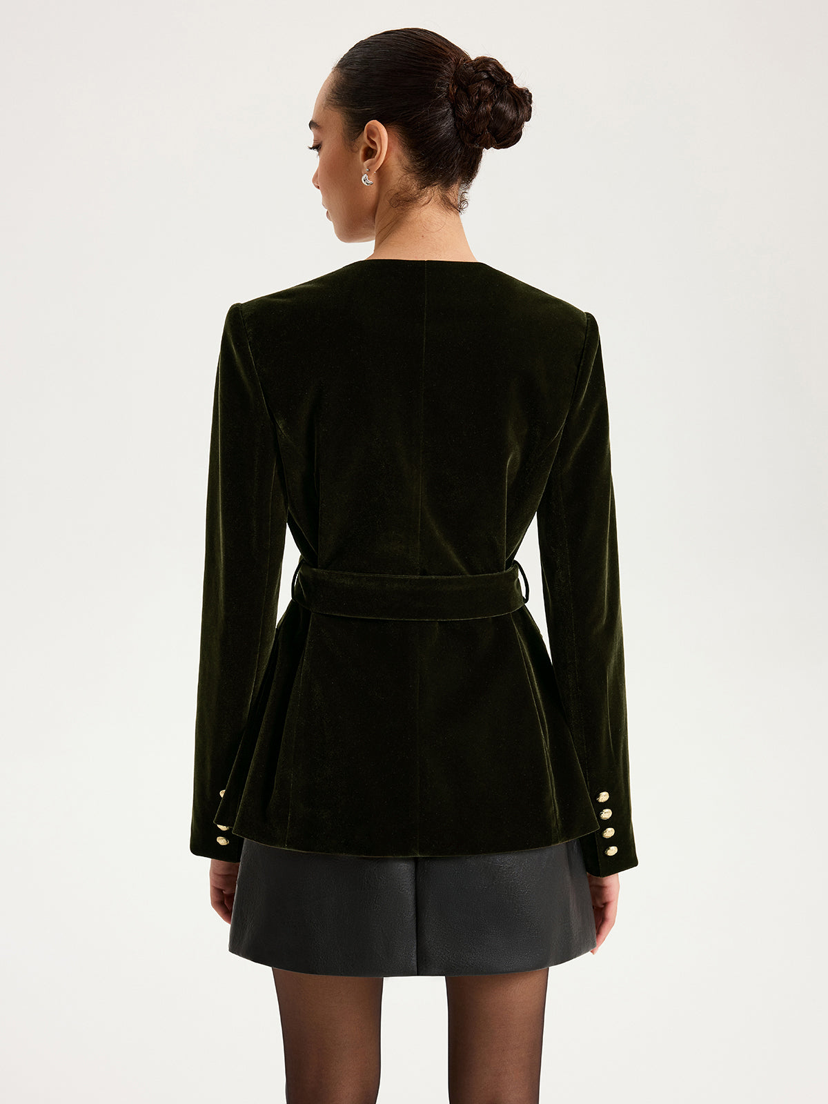 Blazer asymétrique en velours boutonné sur le devant