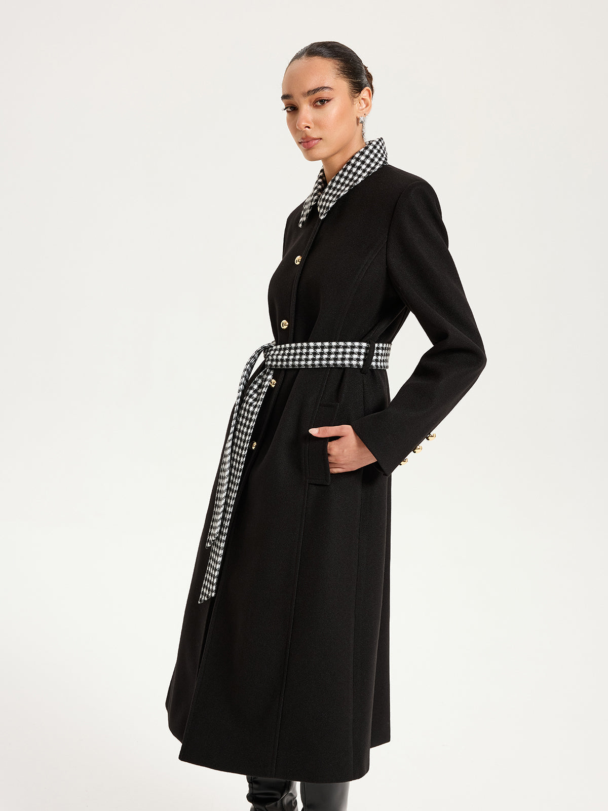 Long manteau ceinturé à col en pied-de-poule