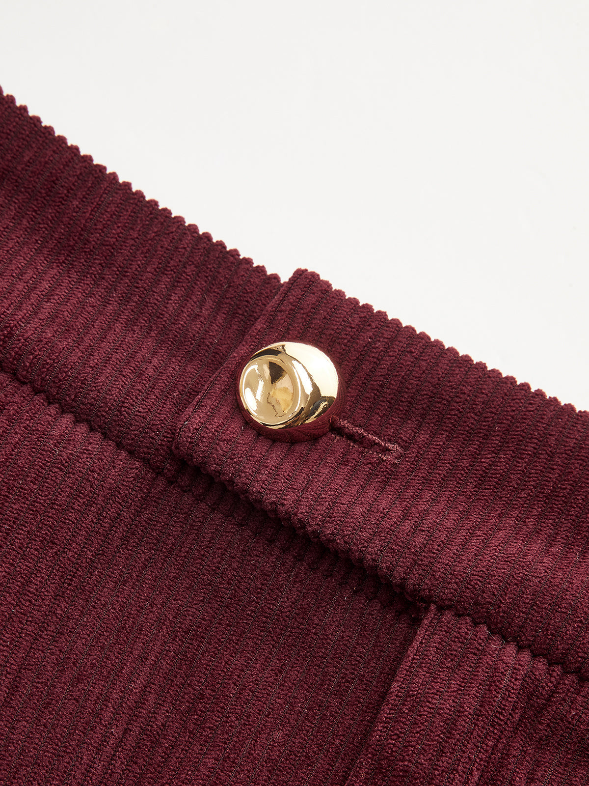 Plissierte Baumwoll-Cordhose mit weitem Bein