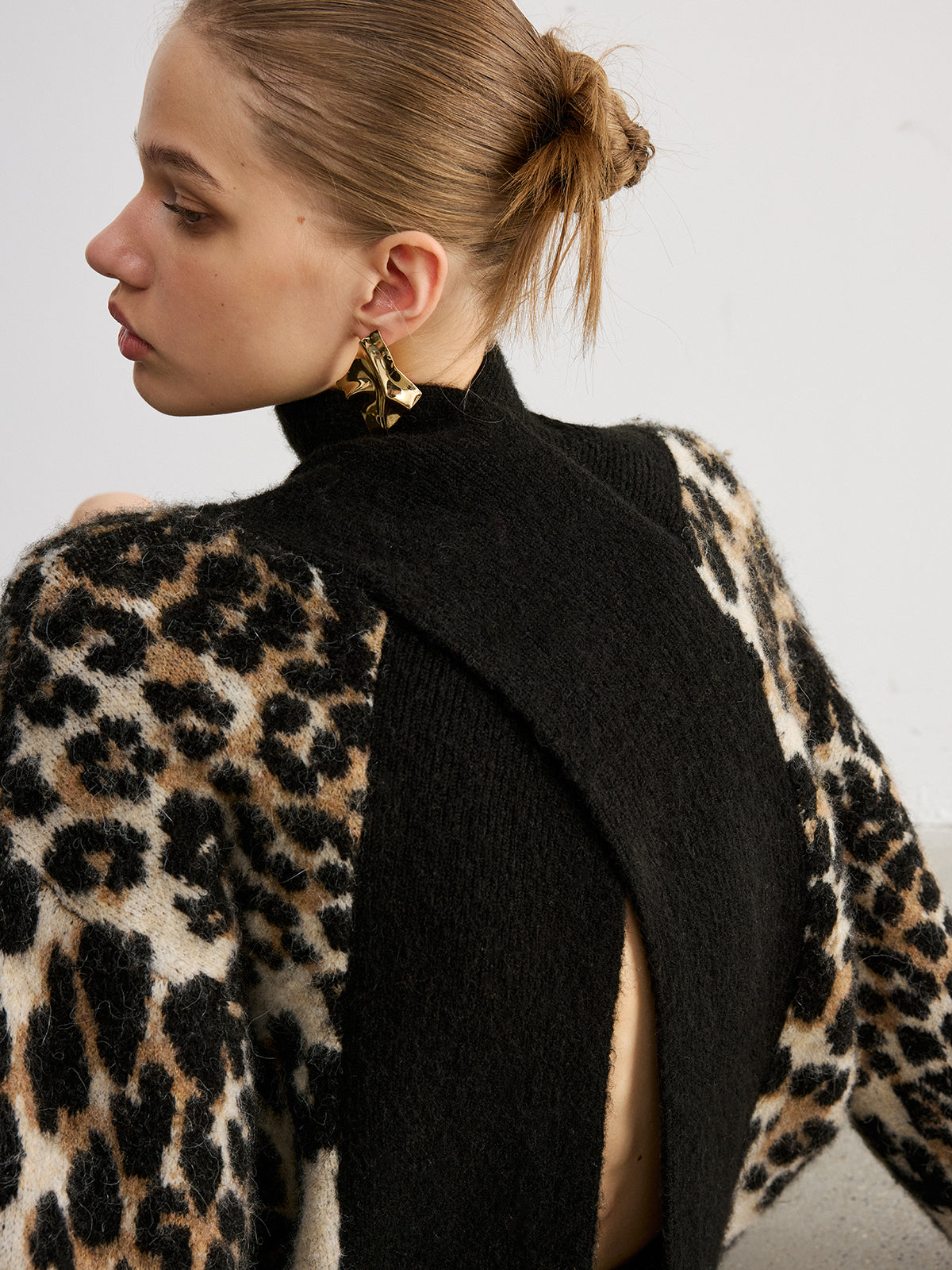 Wool Blend Leopard Turtleneck Knit Top