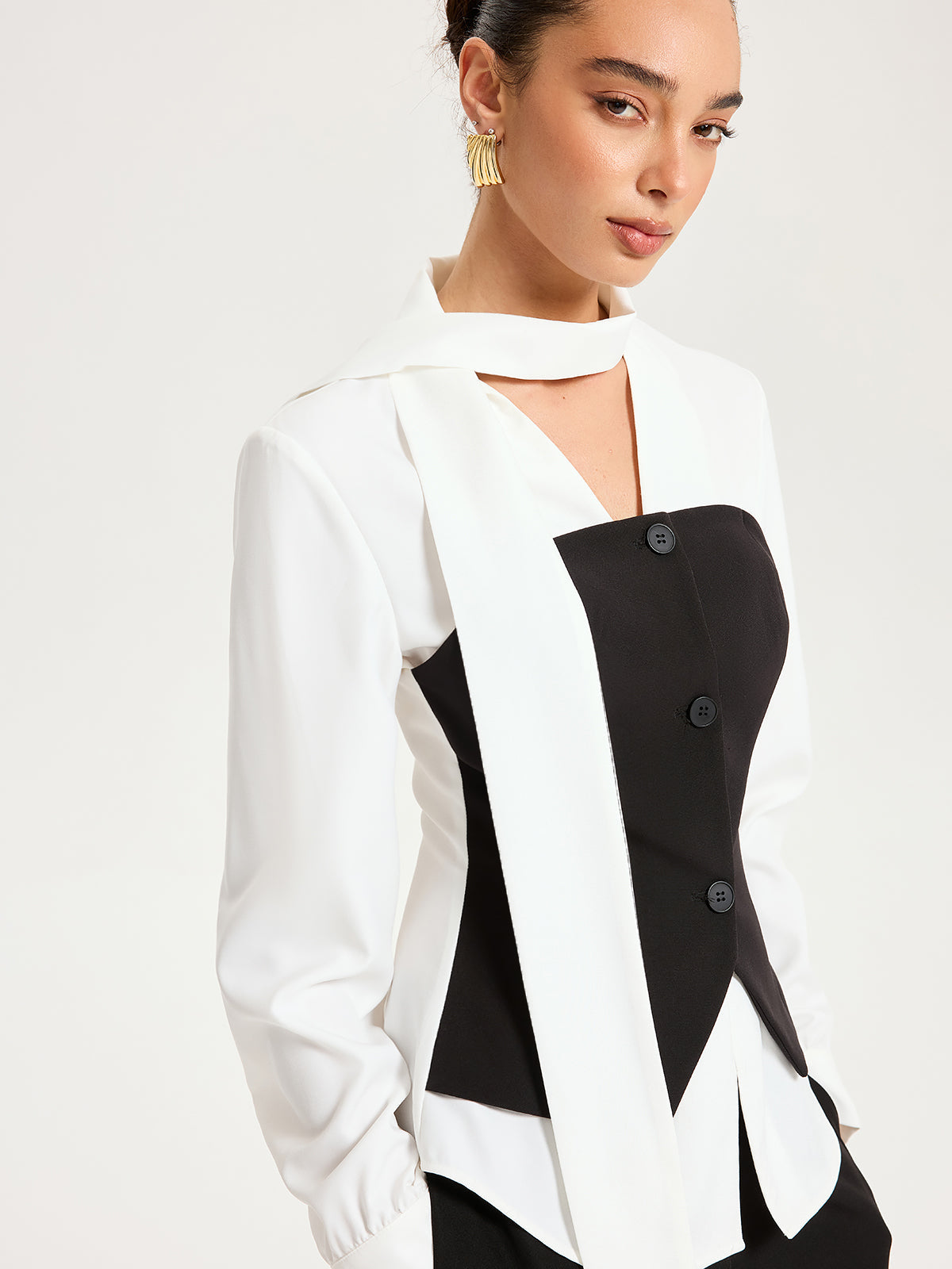 2 in 1 Contrast Panel Tie-Neck Blouse