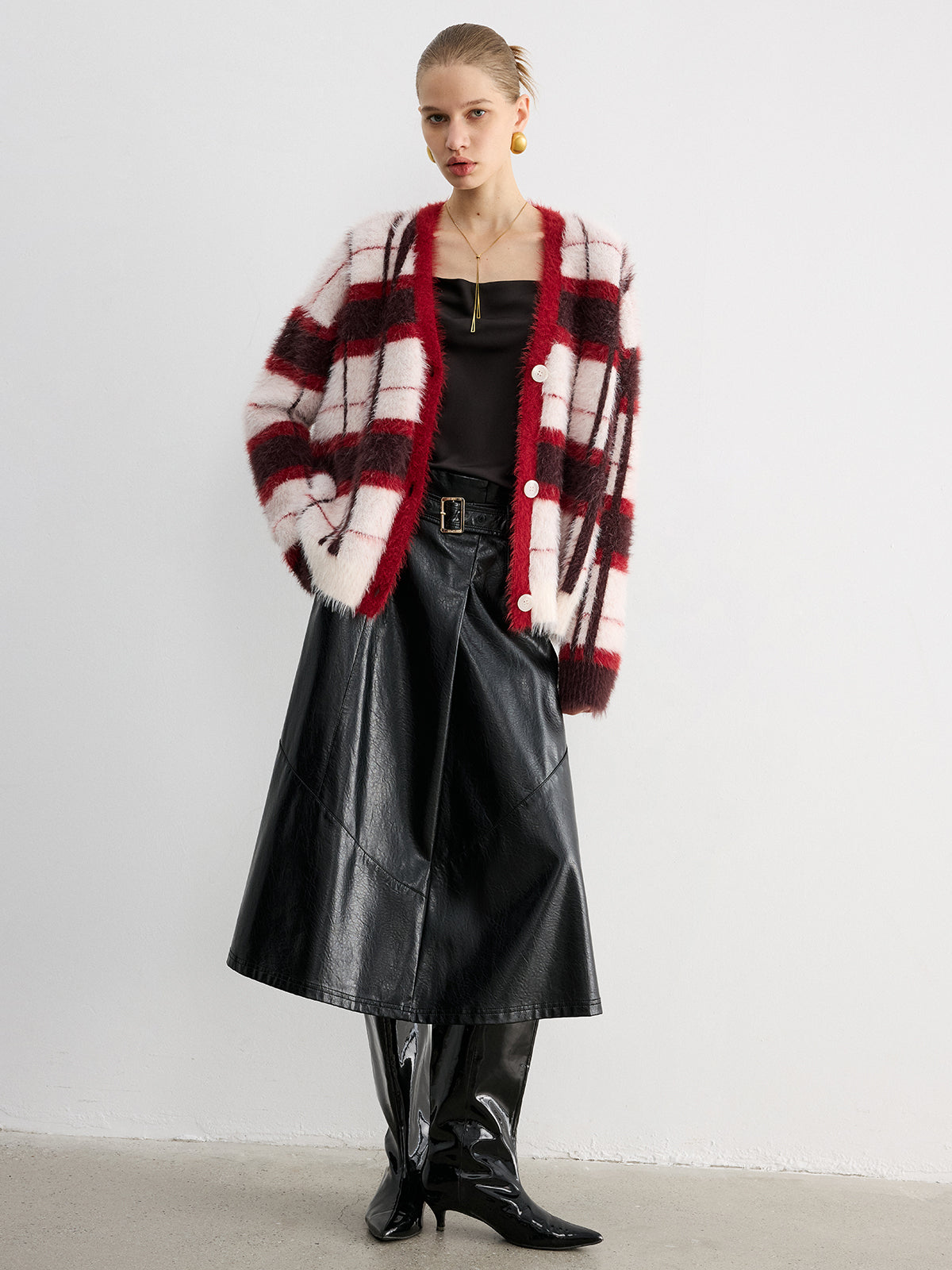 Knit Fluffy Checkered Cardigan
