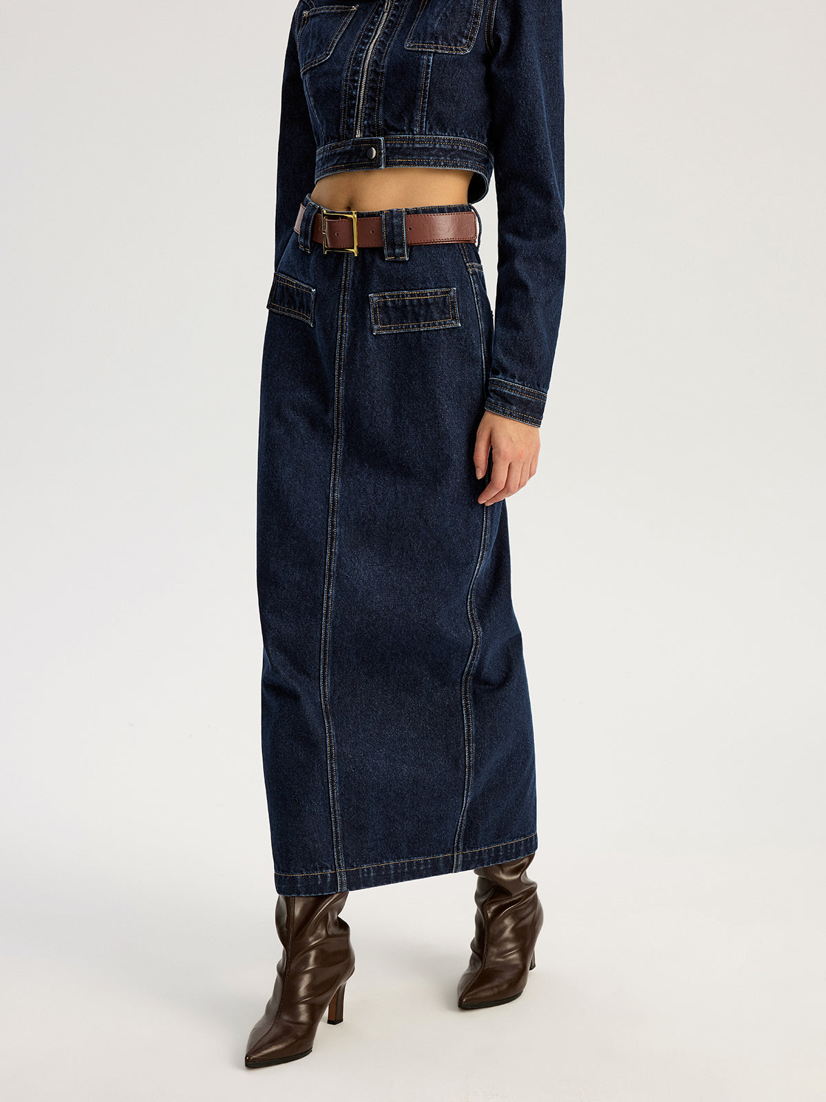 Maxirock aus Denim mit Gürtel
