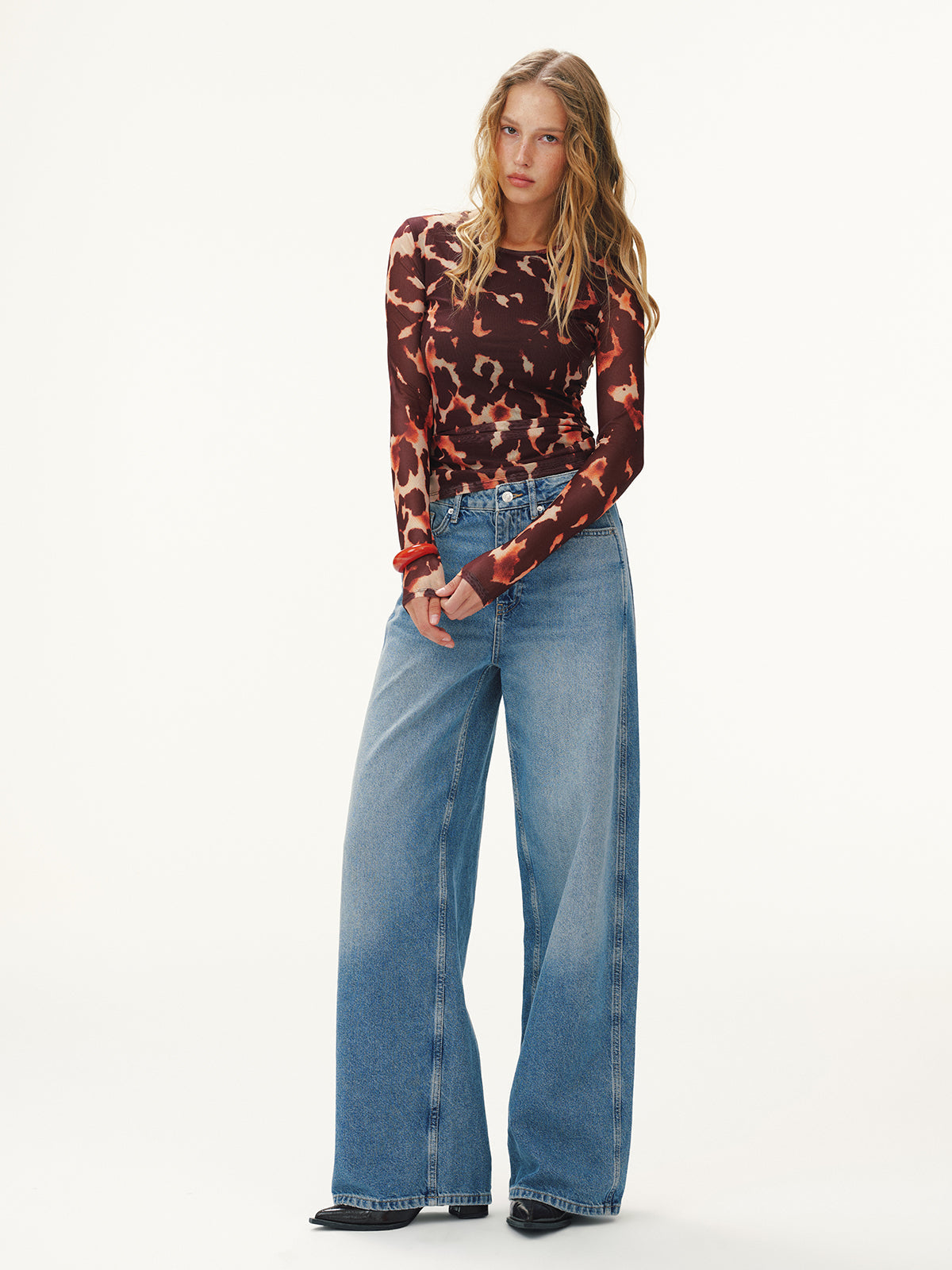 Leopard Print Mesh Fitted Long-Sleeve Top