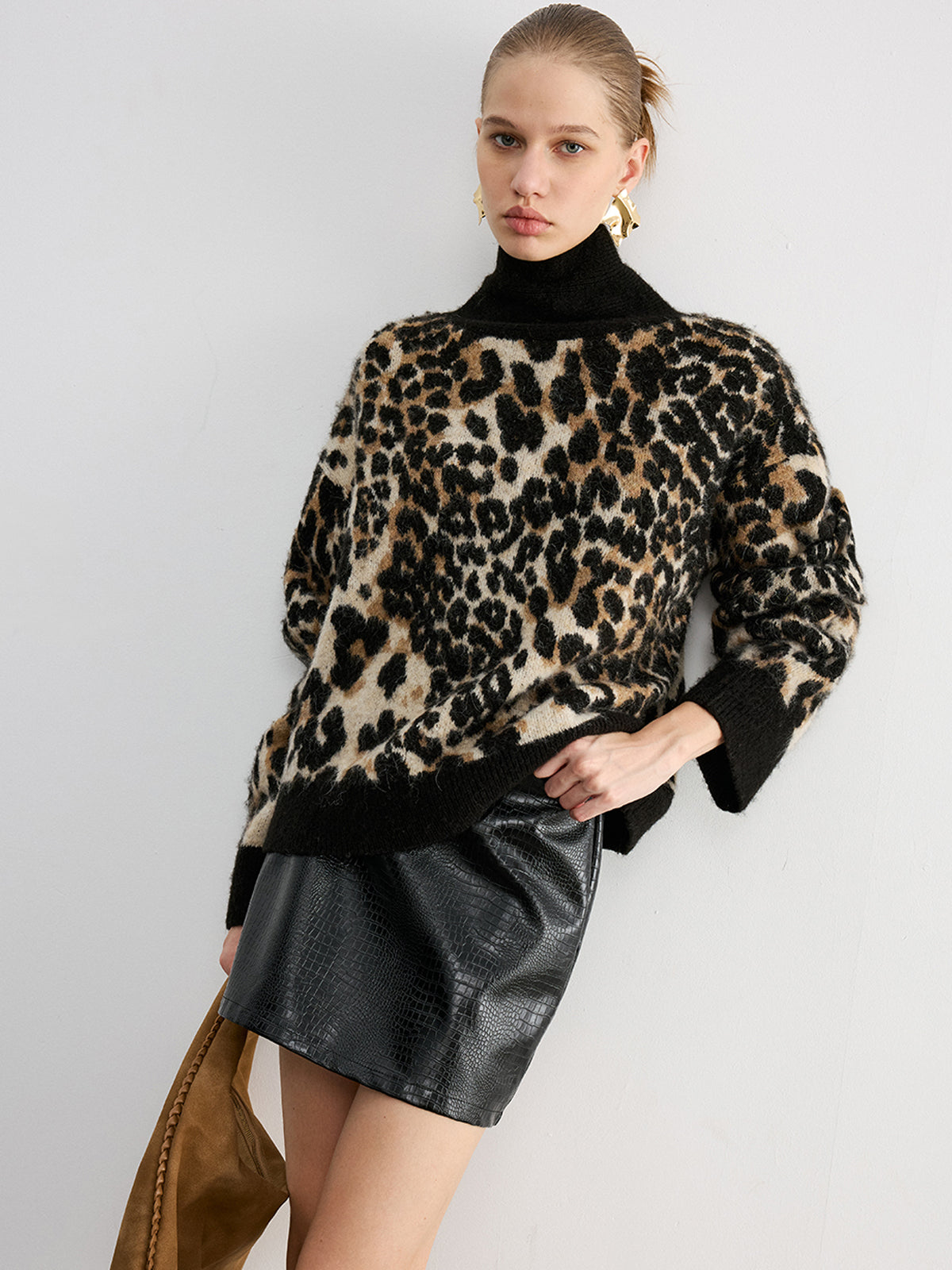 Wool Blend Leopard Turtleneck Knit Top