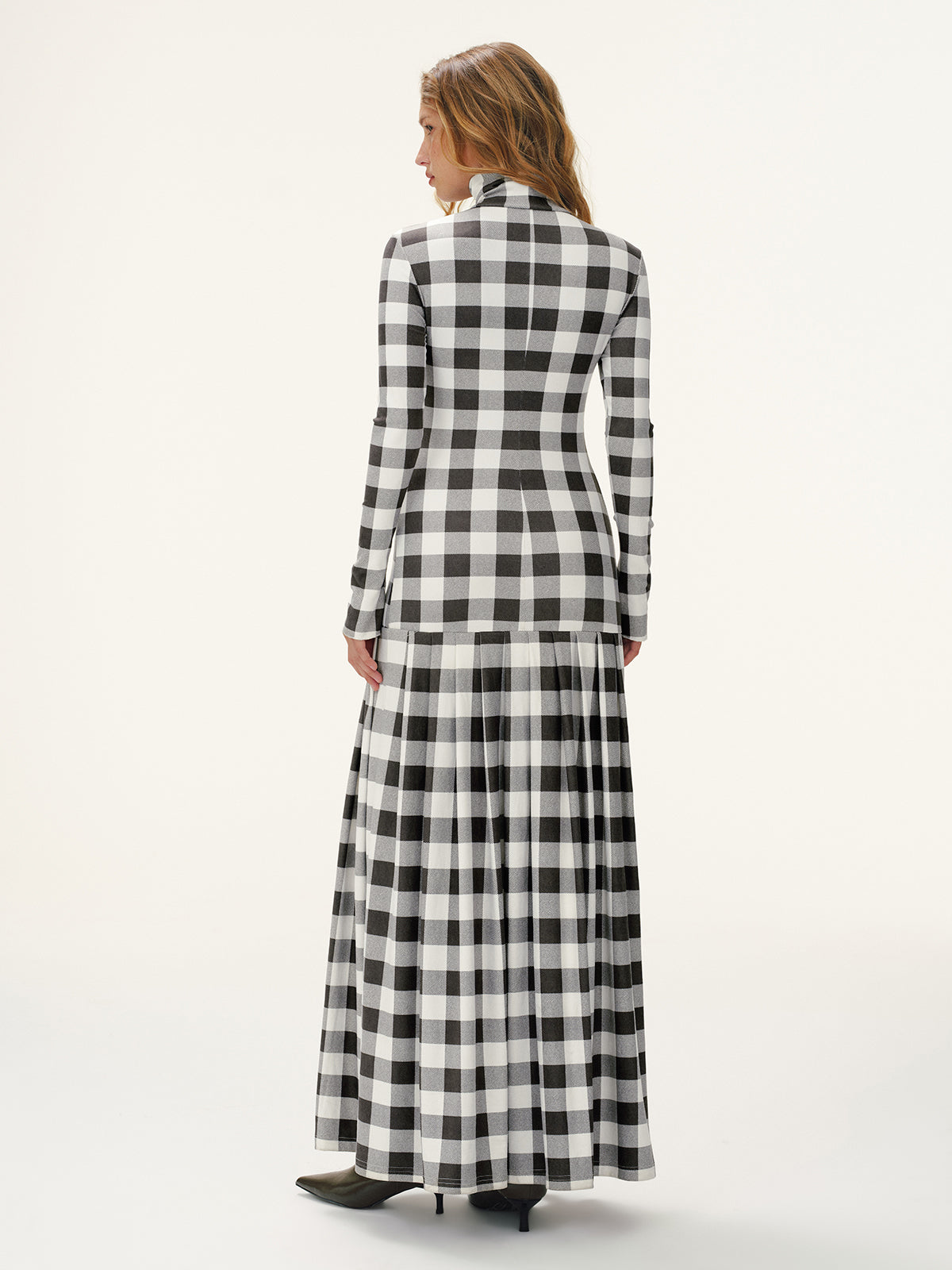 Kariertes Rollkragen-Langarm-Maxikleid mit Schlitz