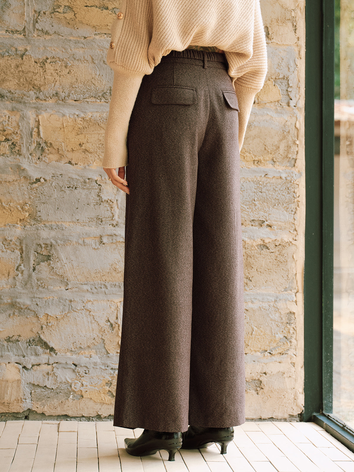 High-Waist Pleated Wide-Leg Pants