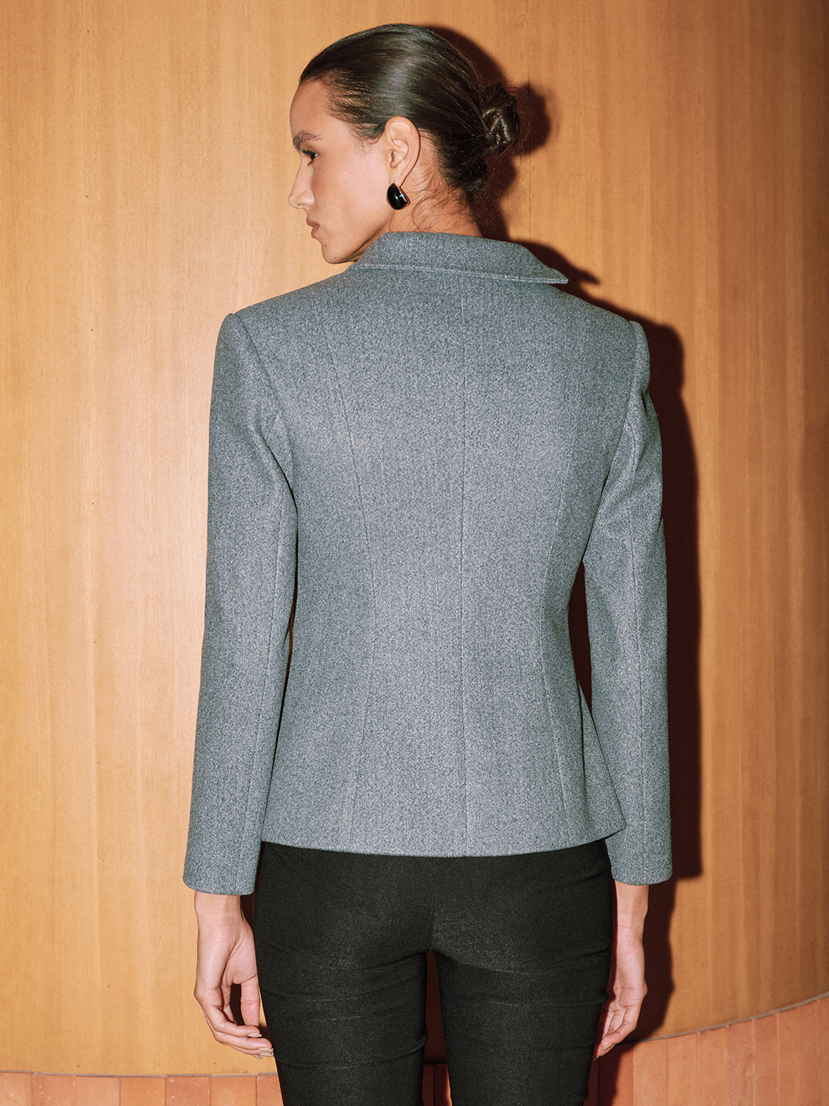Manteau court asymétrique sans ceinture