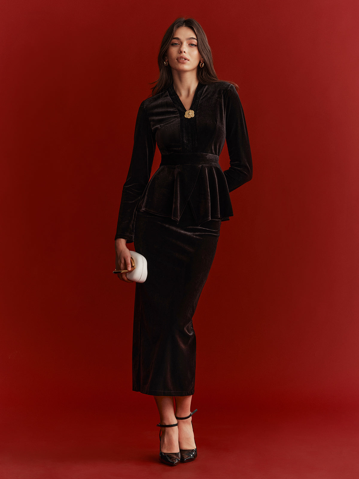 Samt-Peplum-Top und Midirock-Set