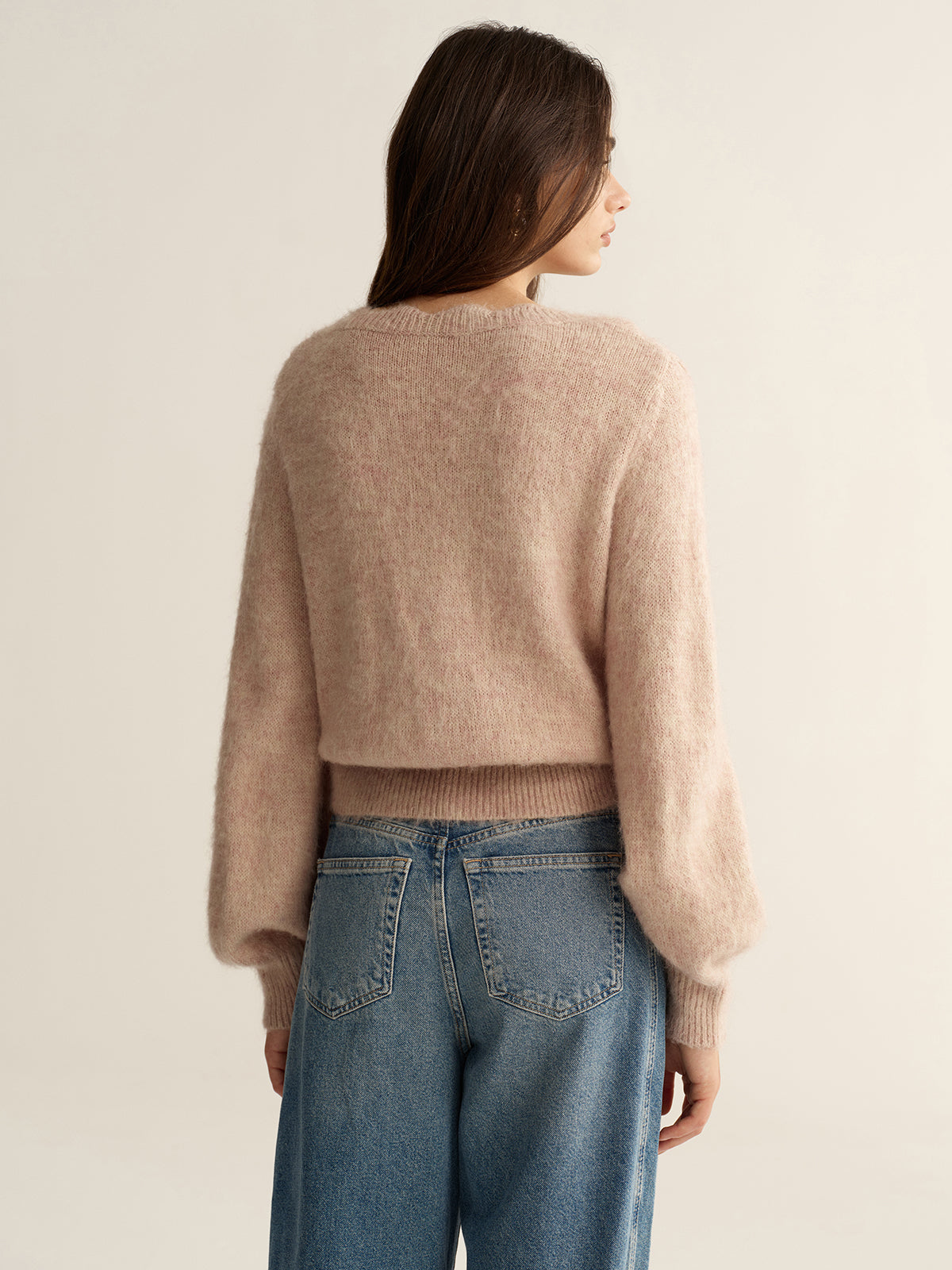 Strickjacke aus Wollmischung mit Wellenkante