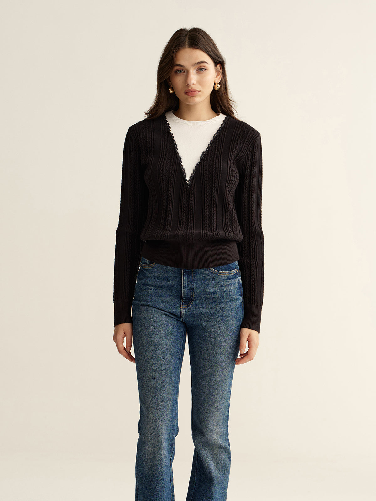 Pull bicolore 2 en 1 avec liseré en dentelle