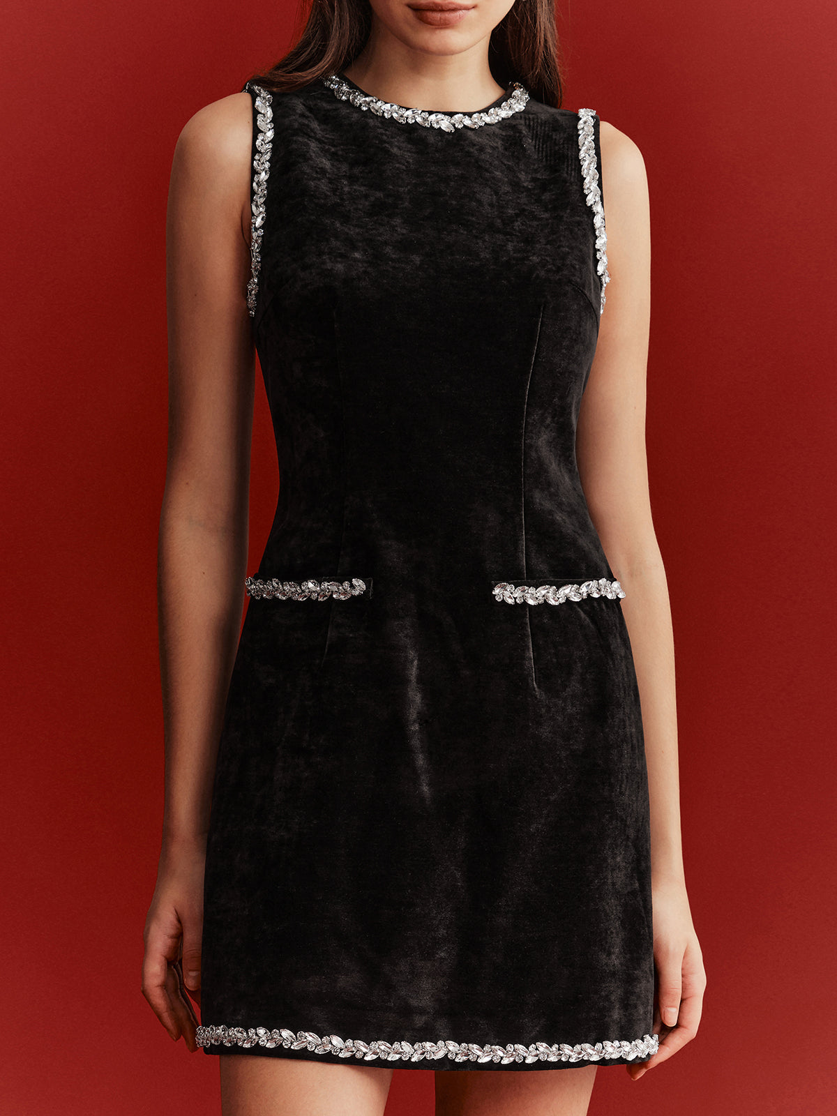 Kristallbesetztes Samt-Shiftkleid