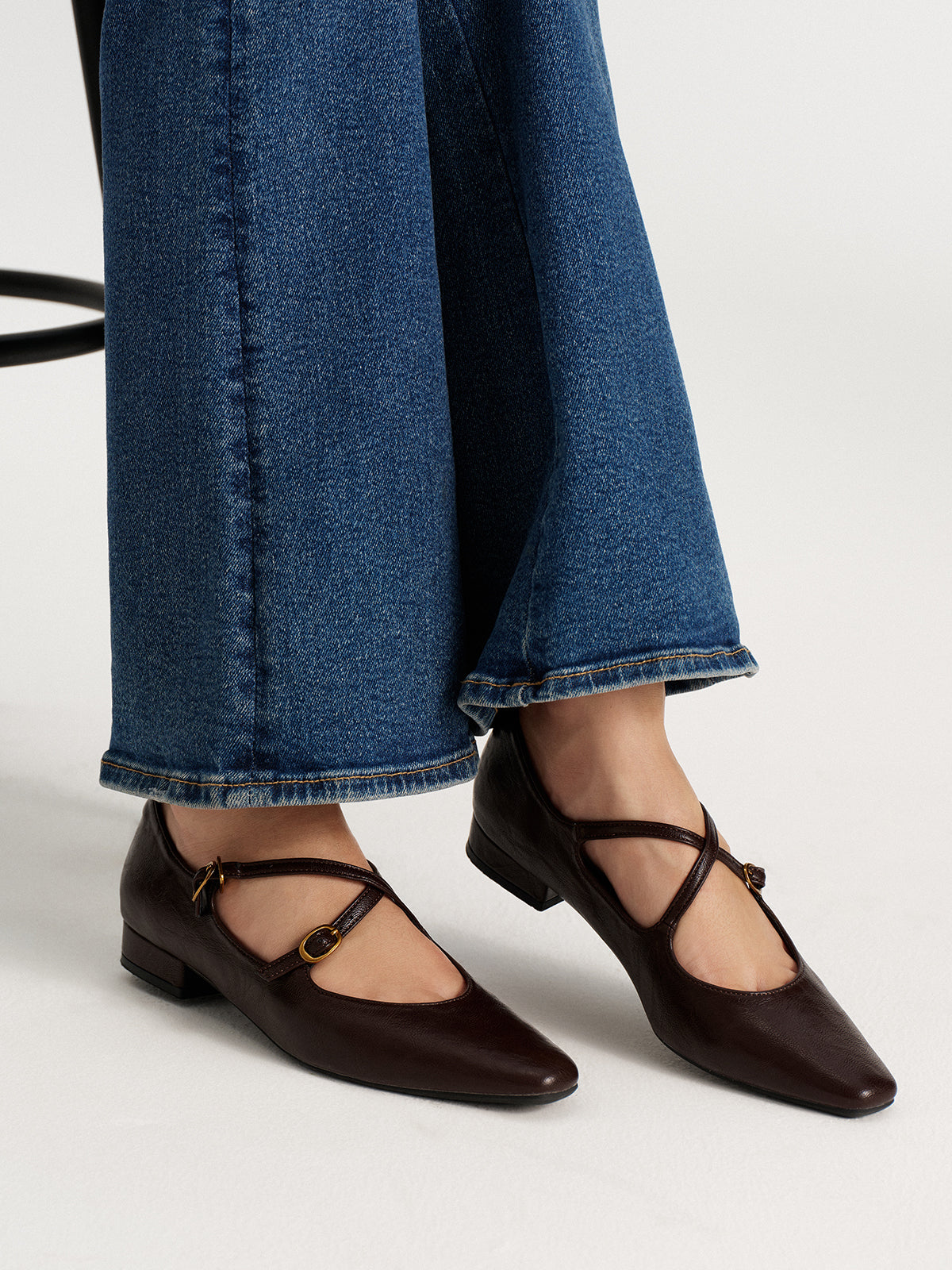 Crisscross Buckle Mary Jane Shoes