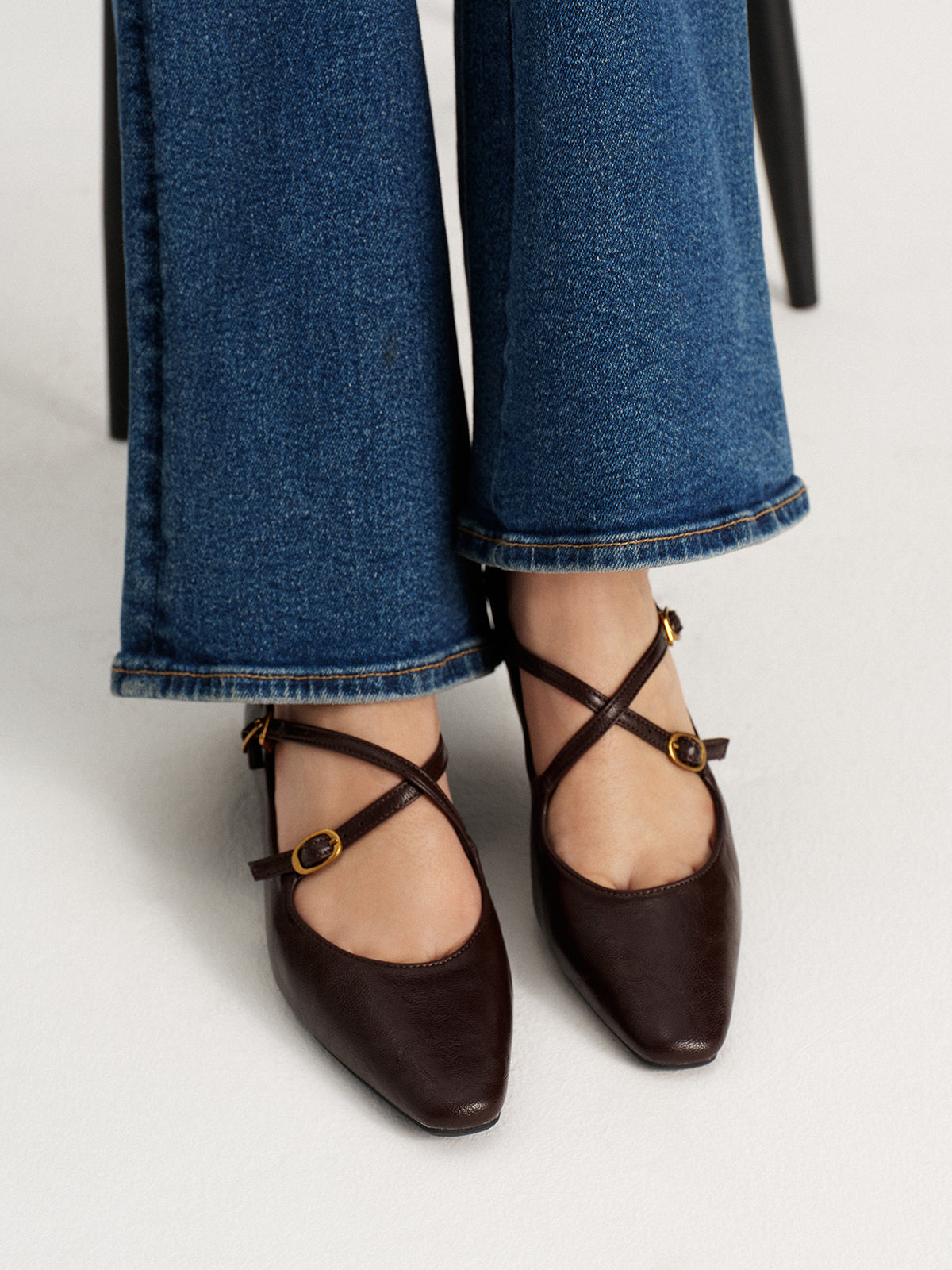 Crisscross Buckle Mary Jane Shoes