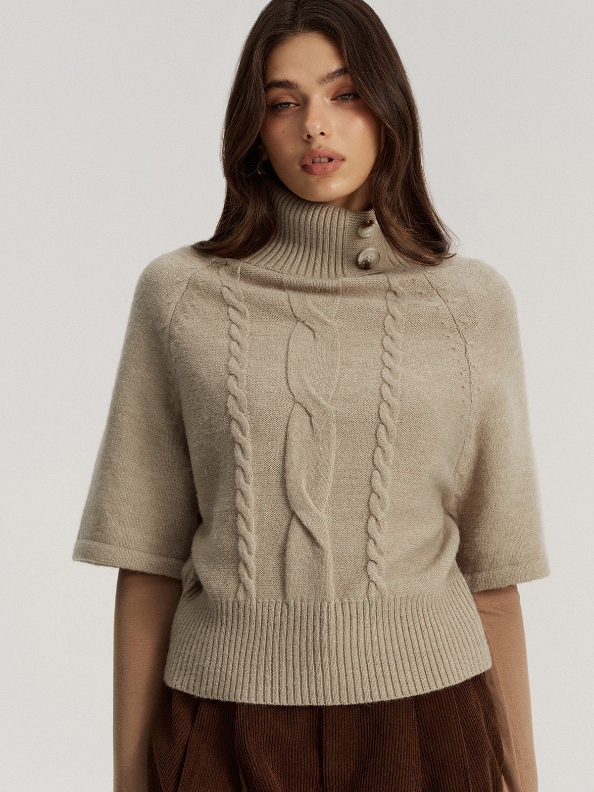 Turtleneck Cable Knit Short Sleeve Sweater without Belt