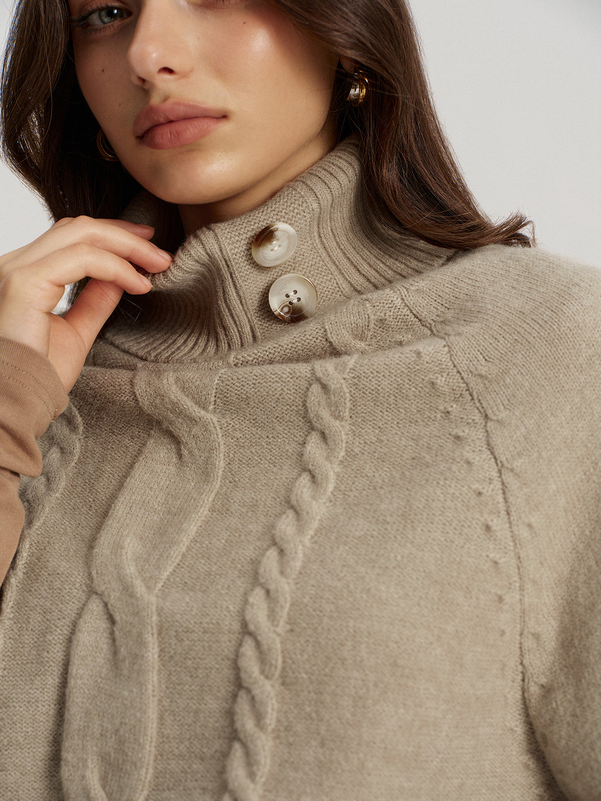 Turtleneck Cable Knit Short Sleeve Sweater without Belt
