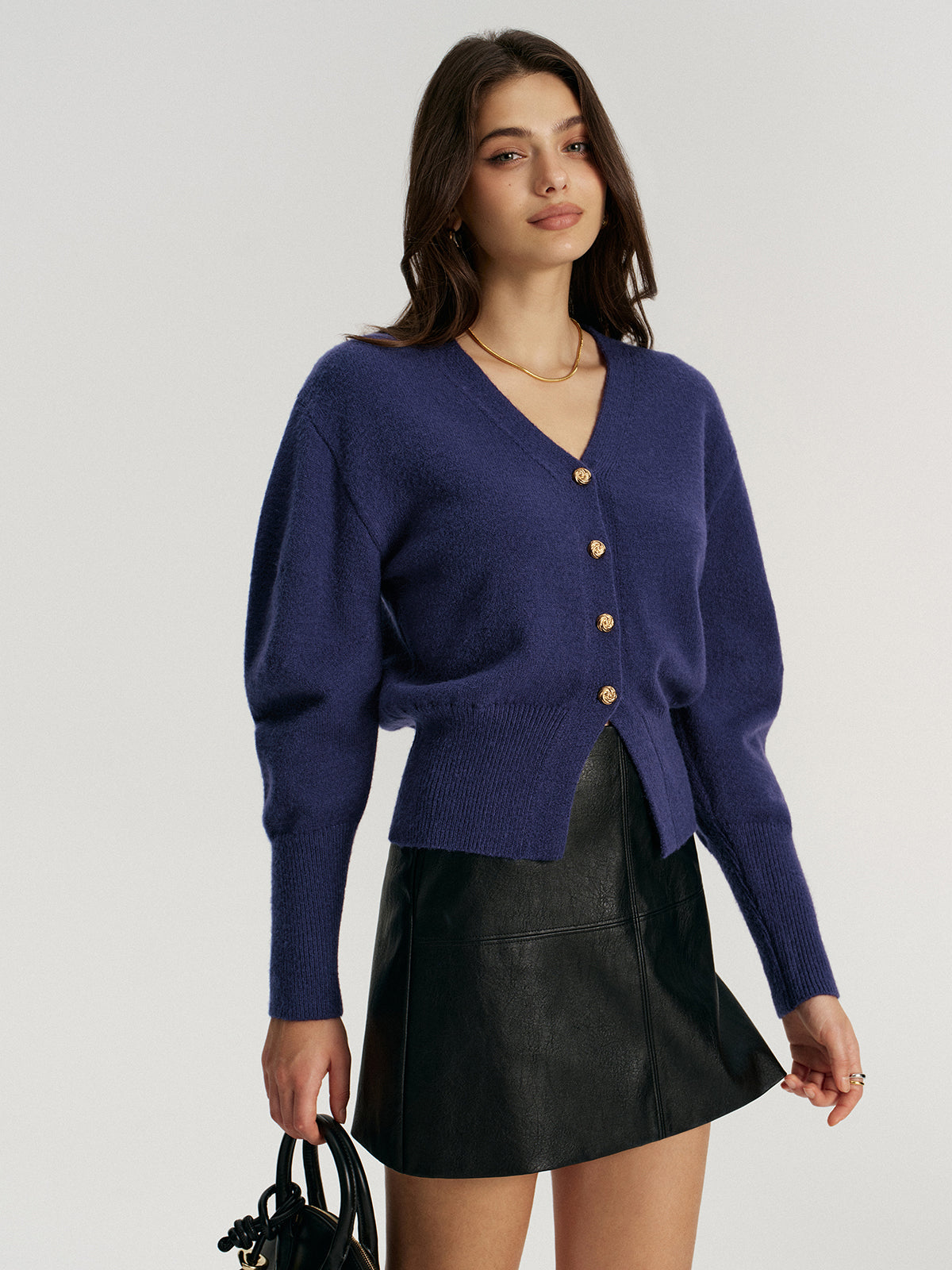 Cardigan en maille à col en V et boutons en métal