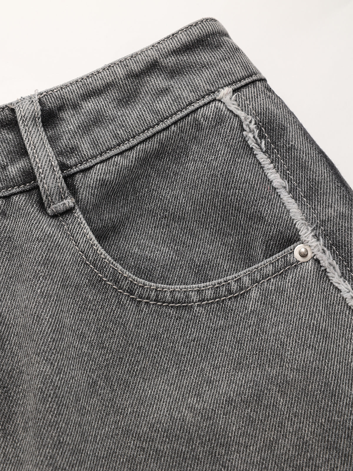 Jeans amples à bandes latérales