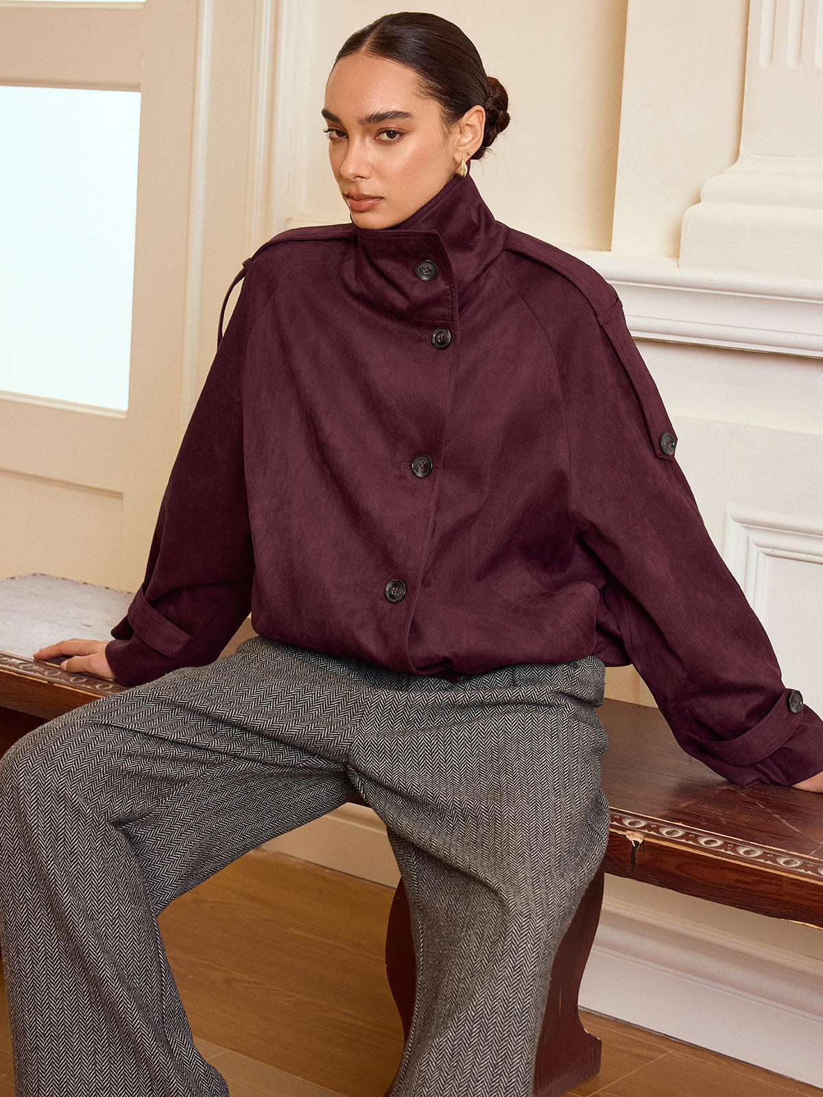Kurze Trenchjacke in Wildleder-Optik