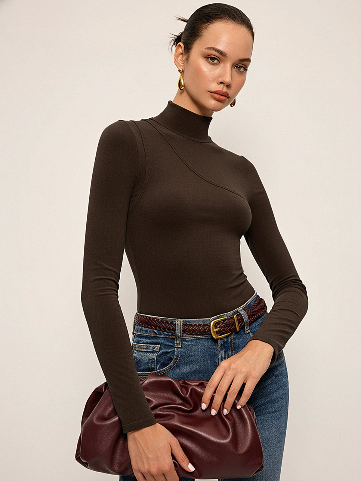 Langarmshirt mit Stehkragen und Nahtdetails